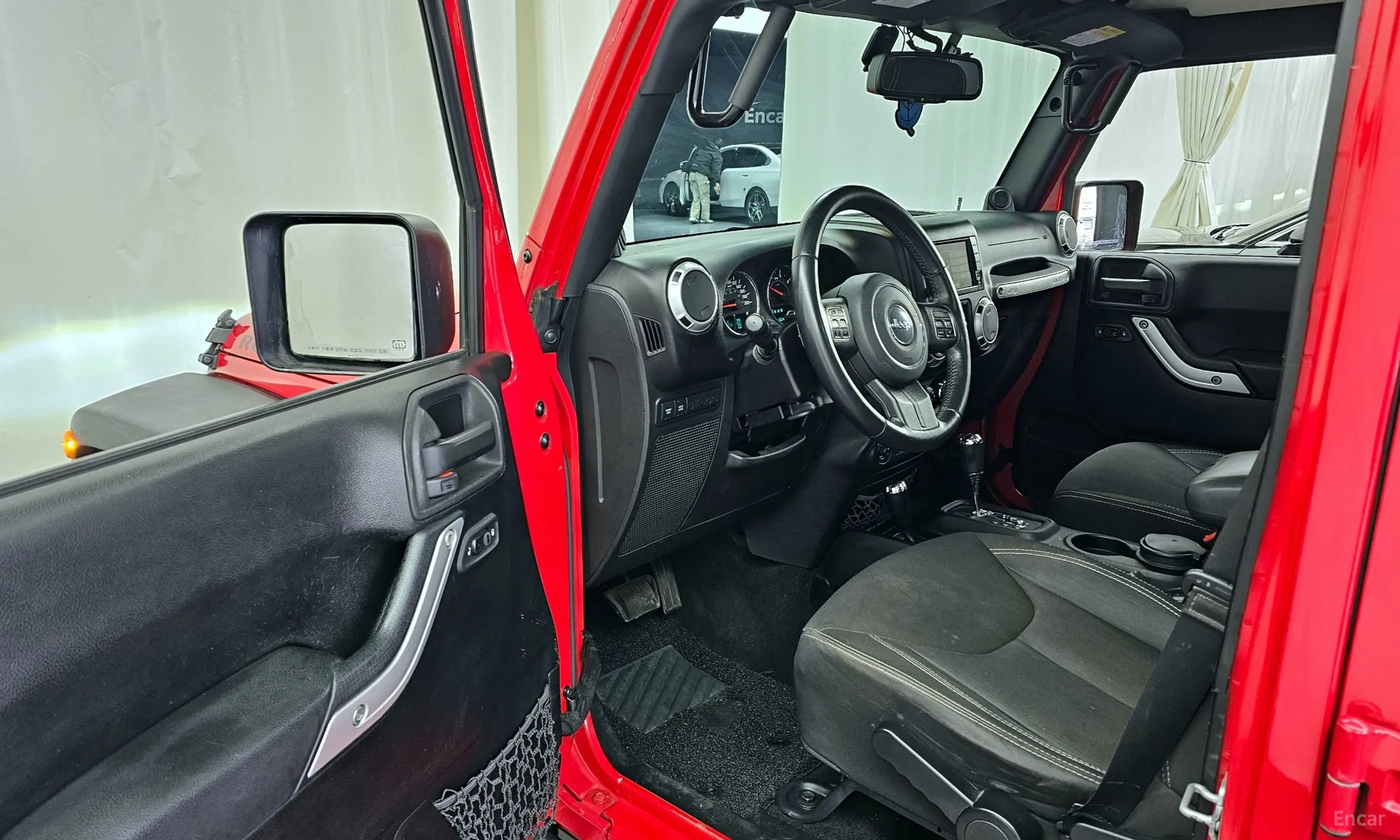 Jeep Wrangler (JK) превью 10