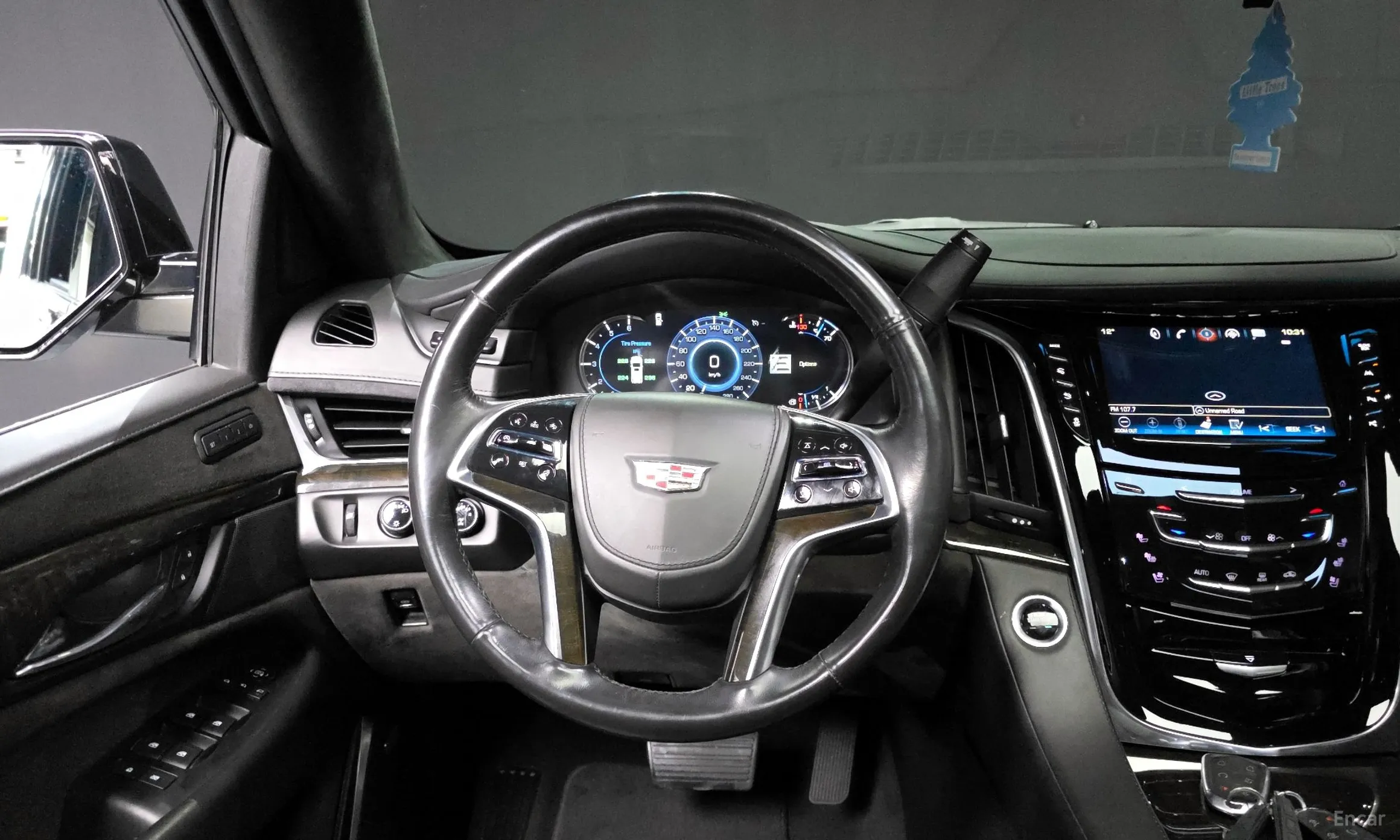 Cadillac Escalade превью 13