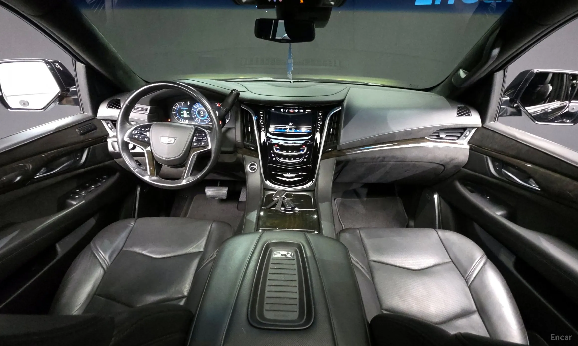 Cadillac Escalade превью 7