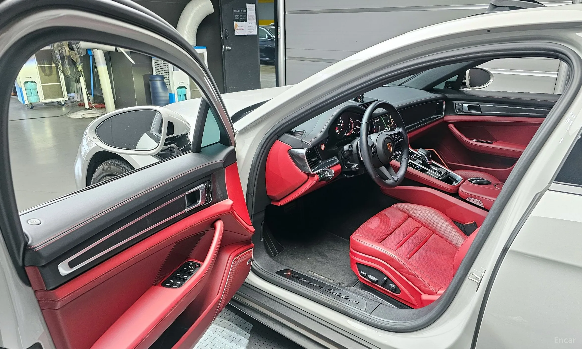 Porsche Panamera (971) превью 10