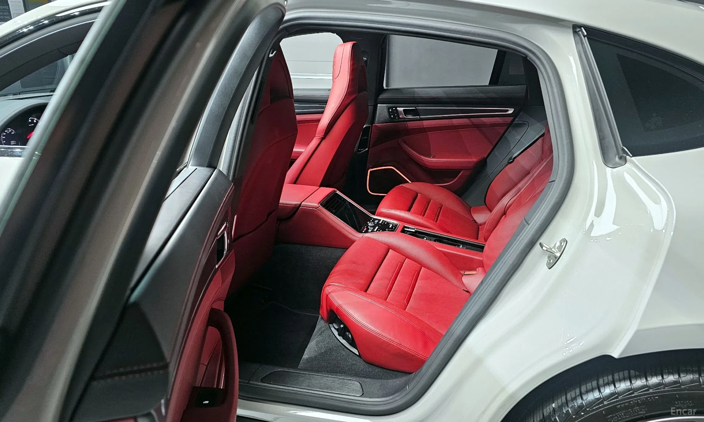 Porsche Panamera (971) превью 12