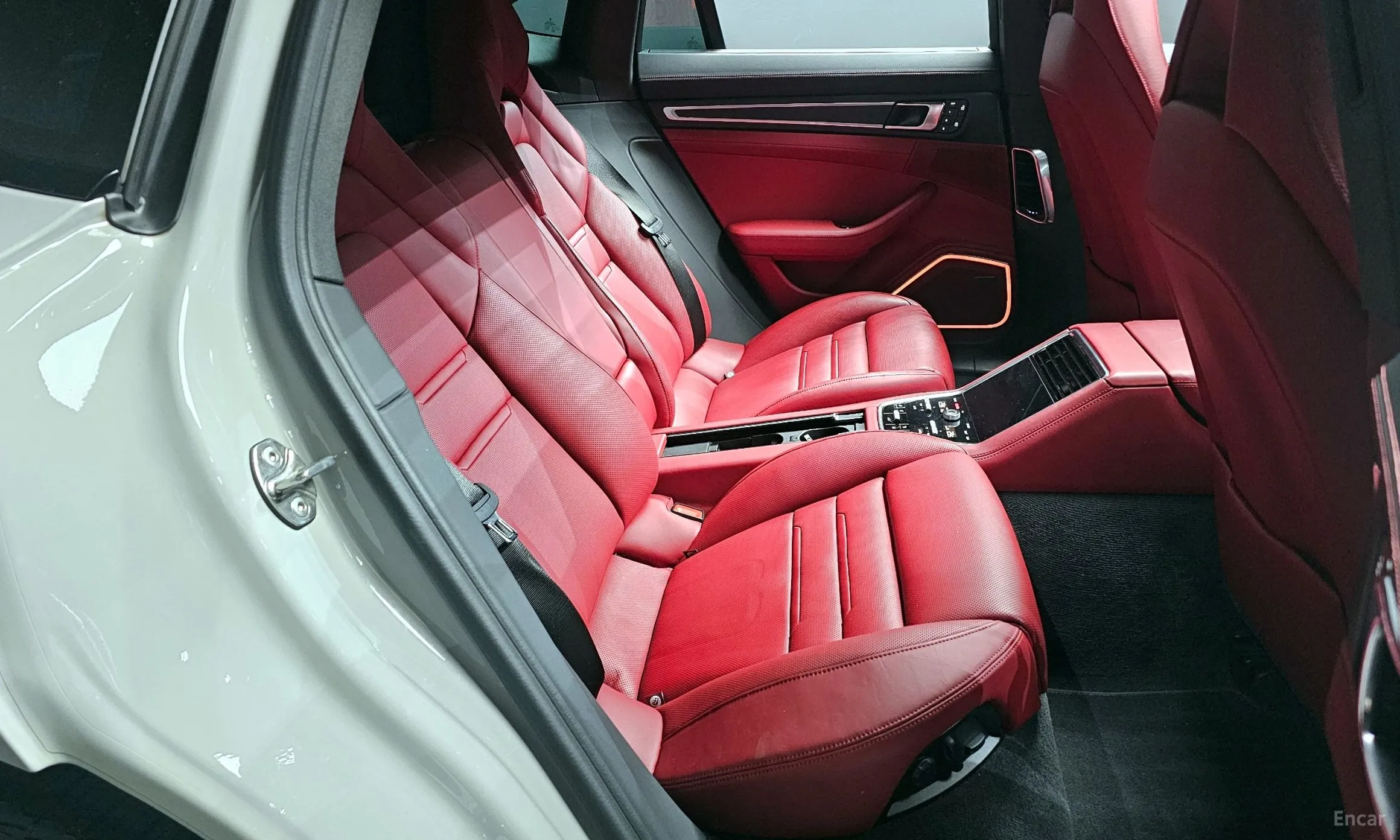 Porsche Panamera (971) превью 13