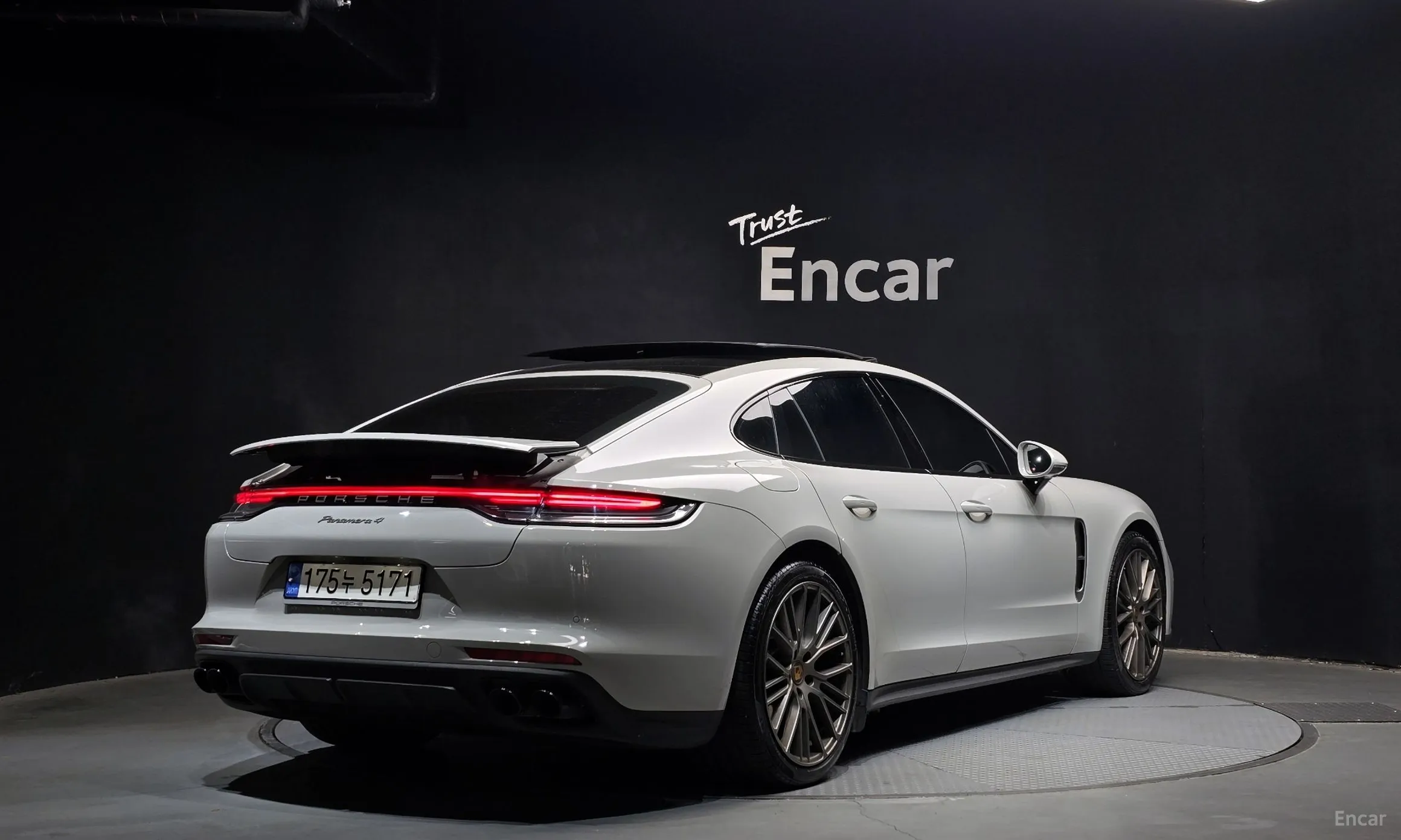 Porsche Panamera (971)