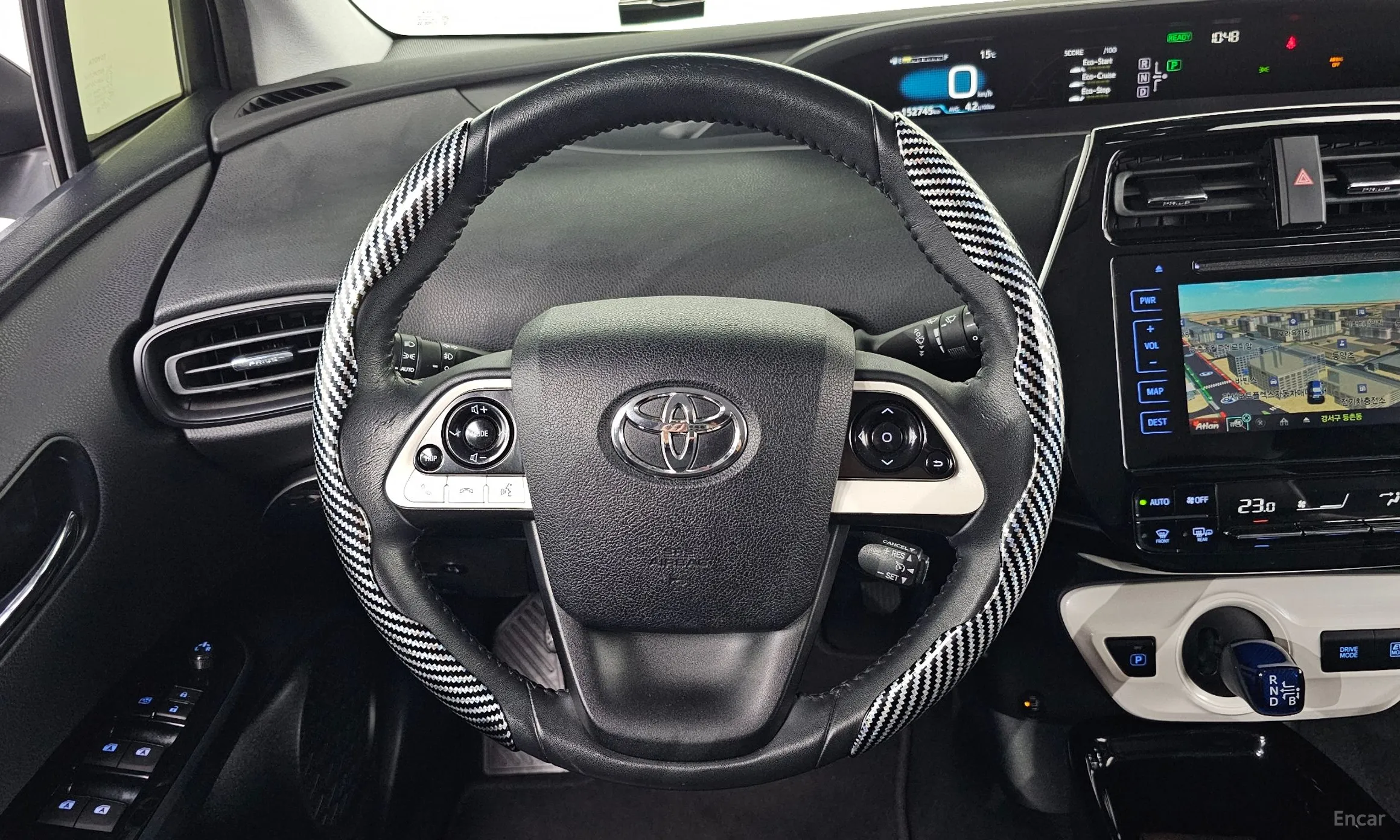 Toyota Prius 4th Generation превью 13