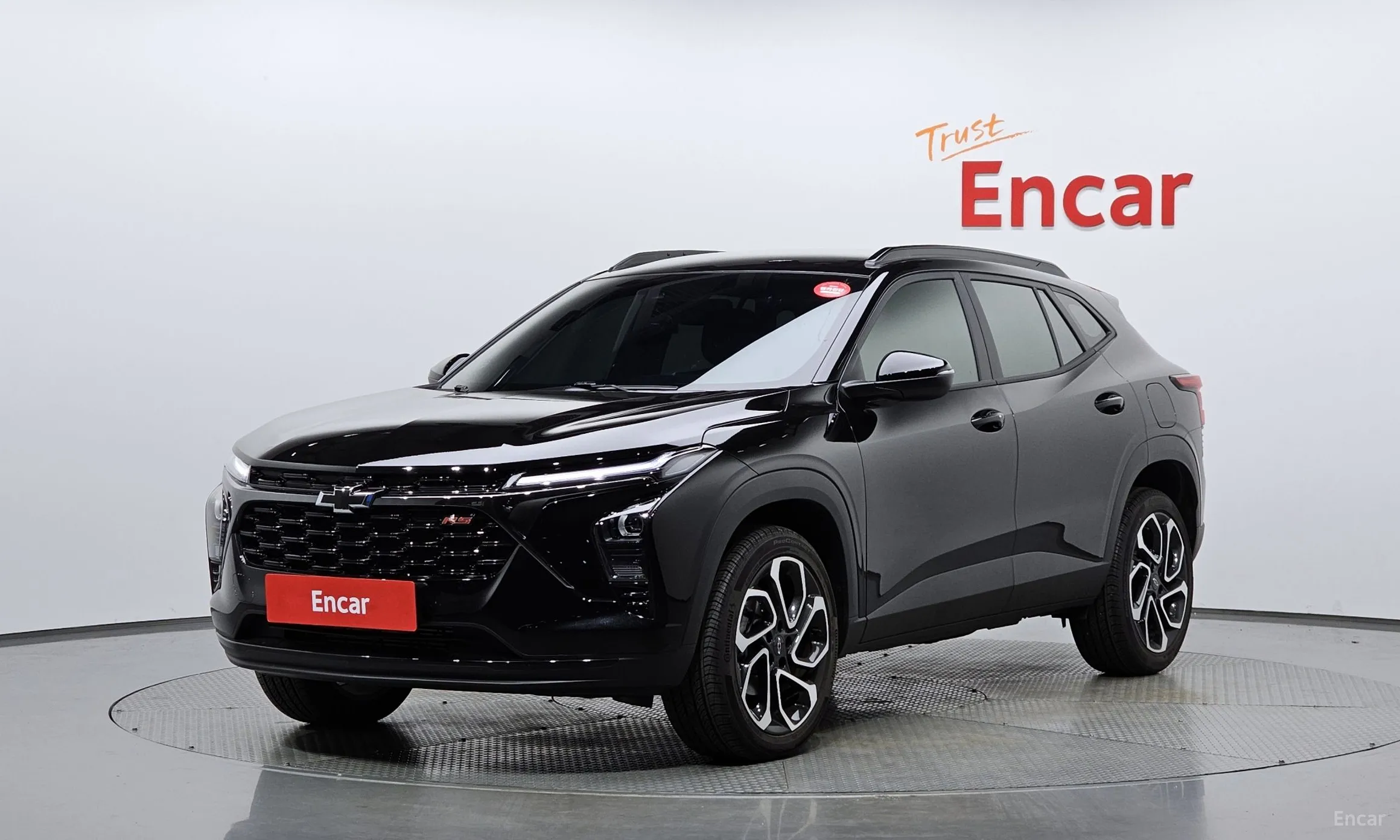 Trax Crossover