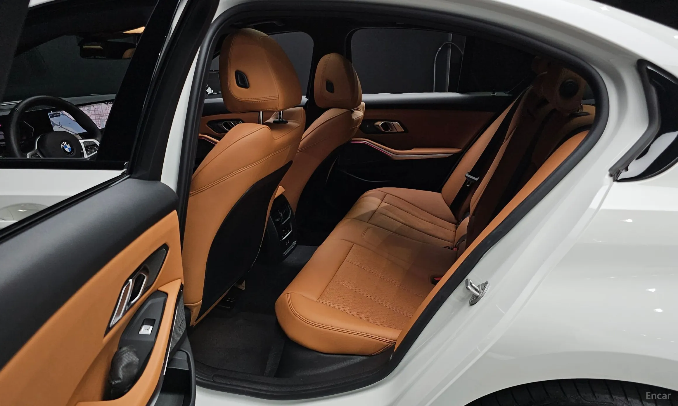 BMW 3 Series (G20) превью 12