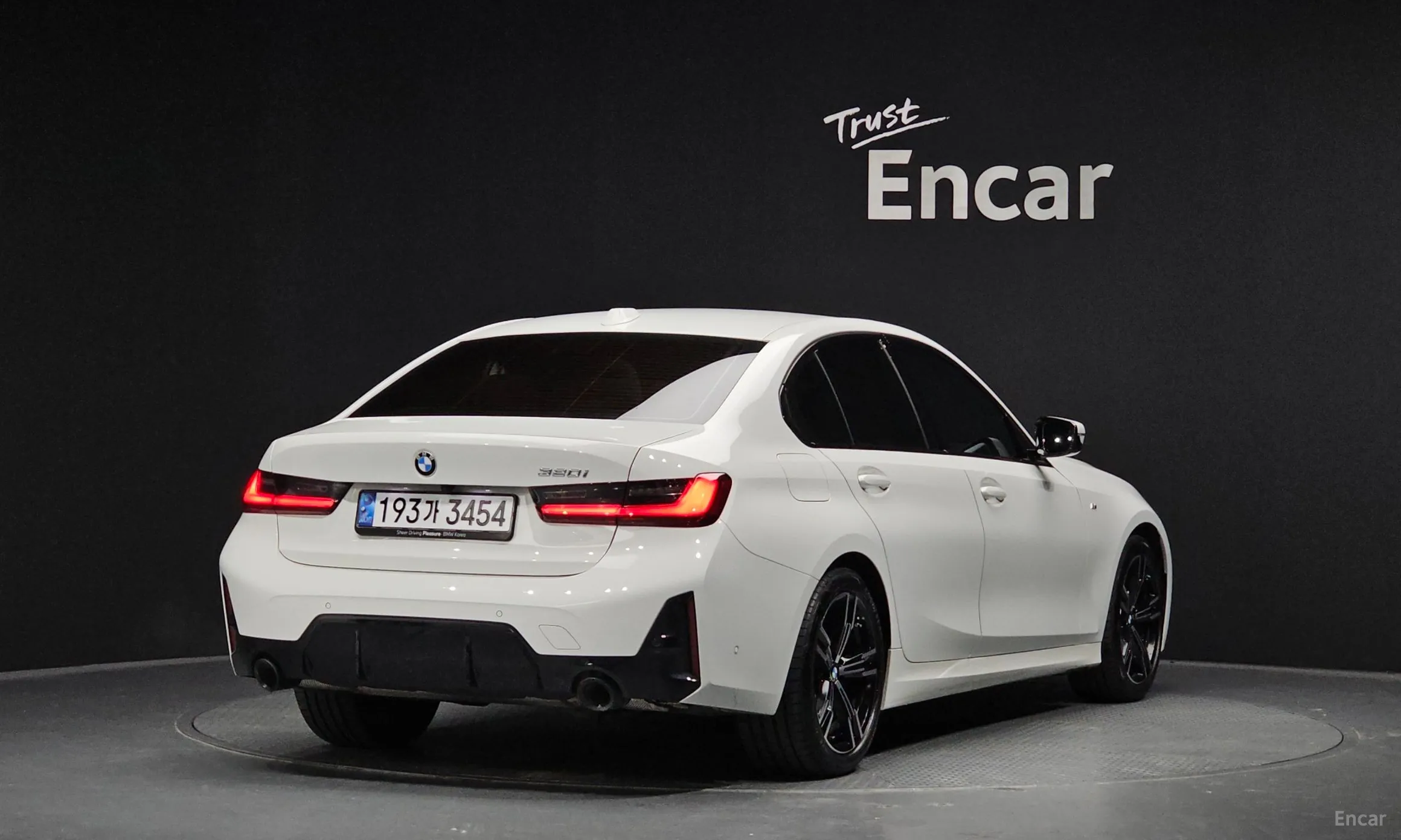BMW 3 Series (G20) превью 2