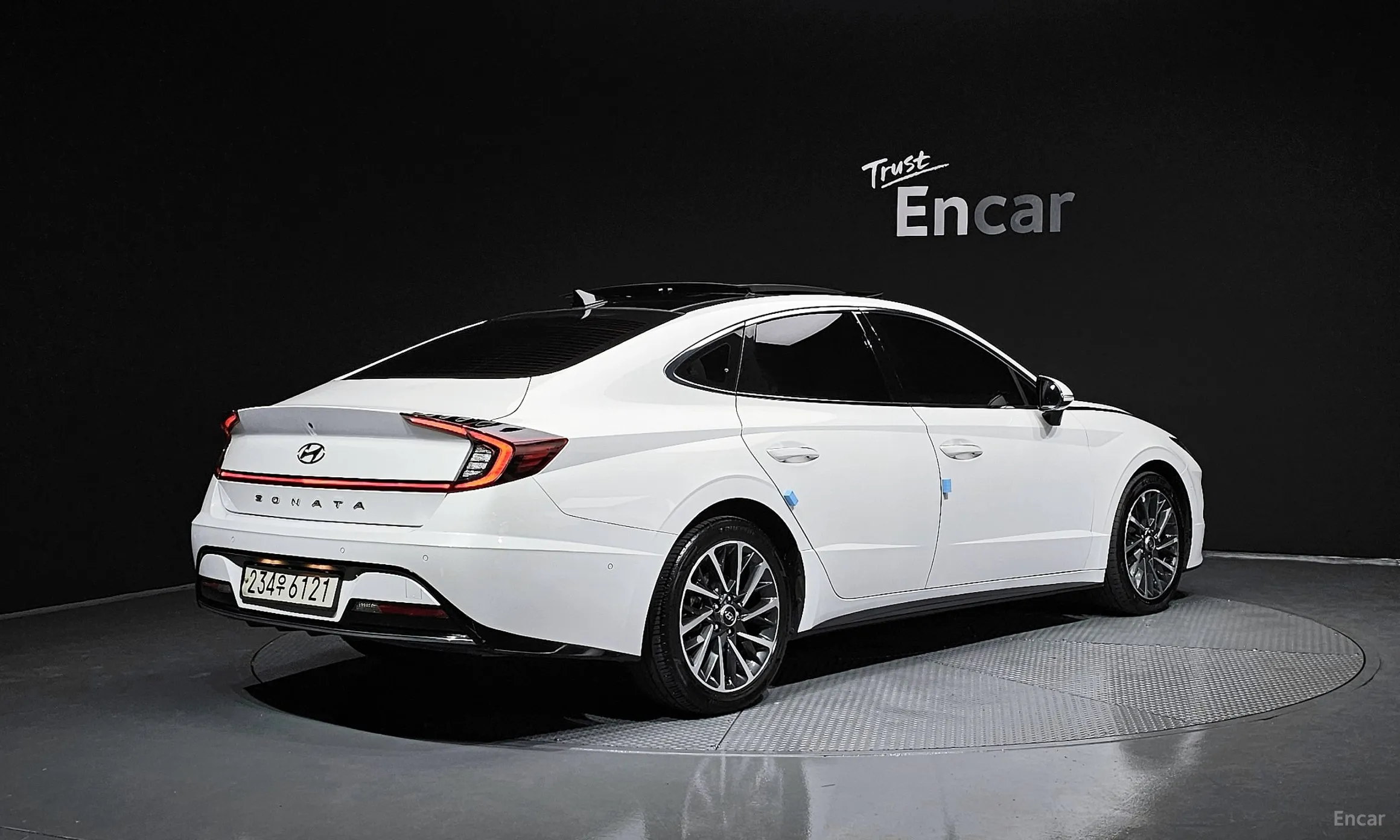 Hyundai Sonata (DN8)