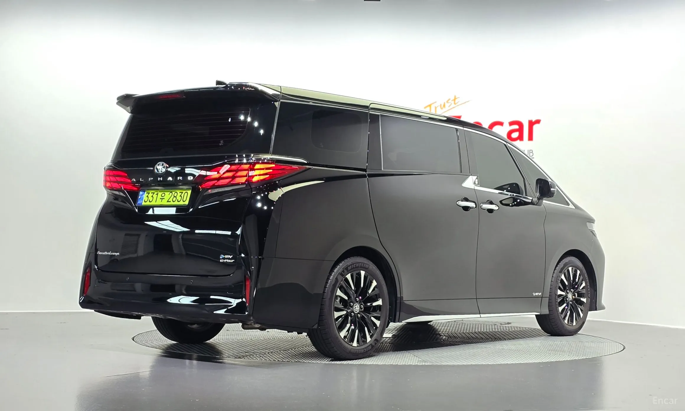 Toyota Alphard 4th Generation превью 2