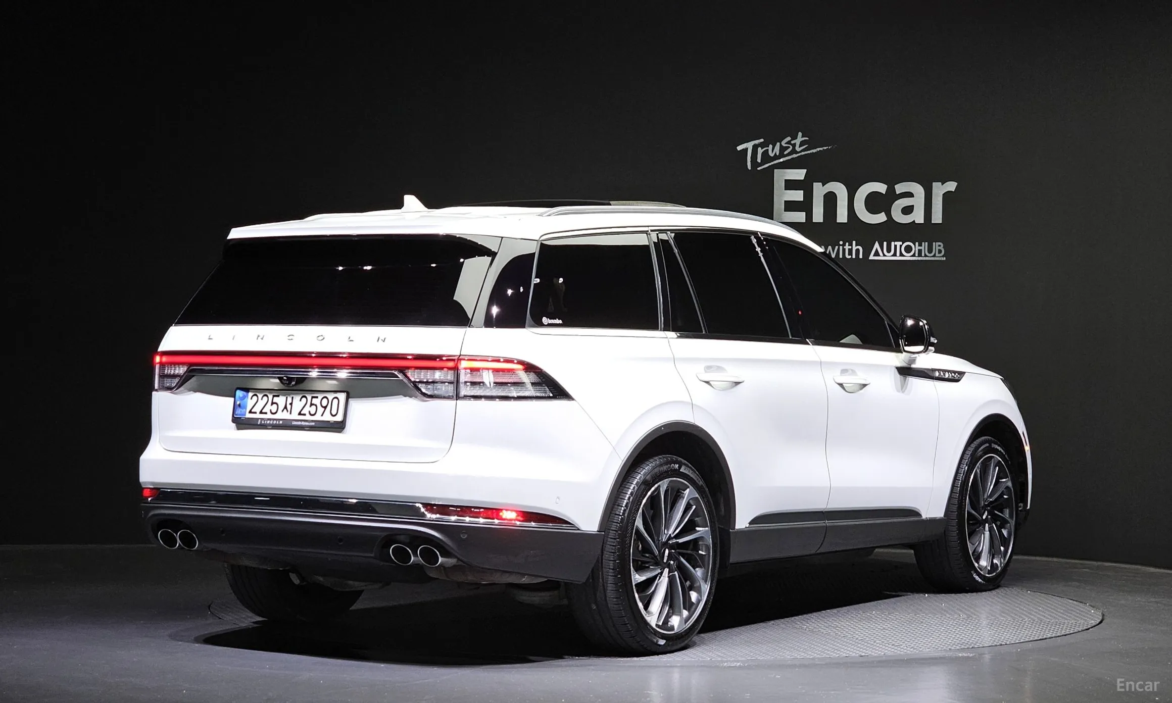 Lincoln Aviator 2nd Generation превью 2