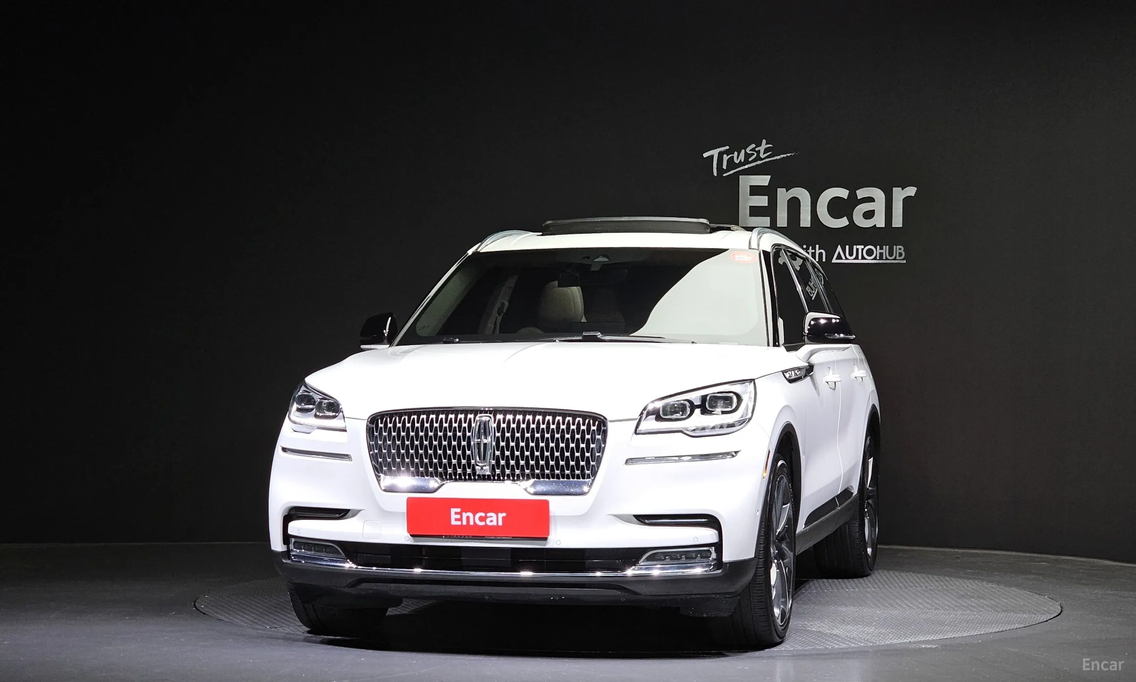 Lincoln Aviator 2nd Generation превью 3