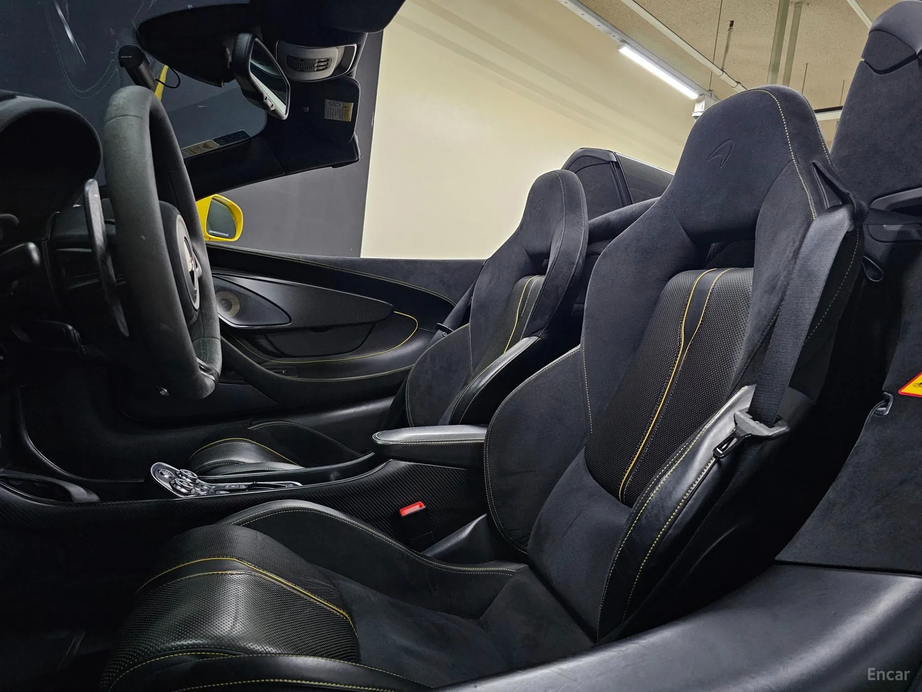 McLaren 570S превью 11