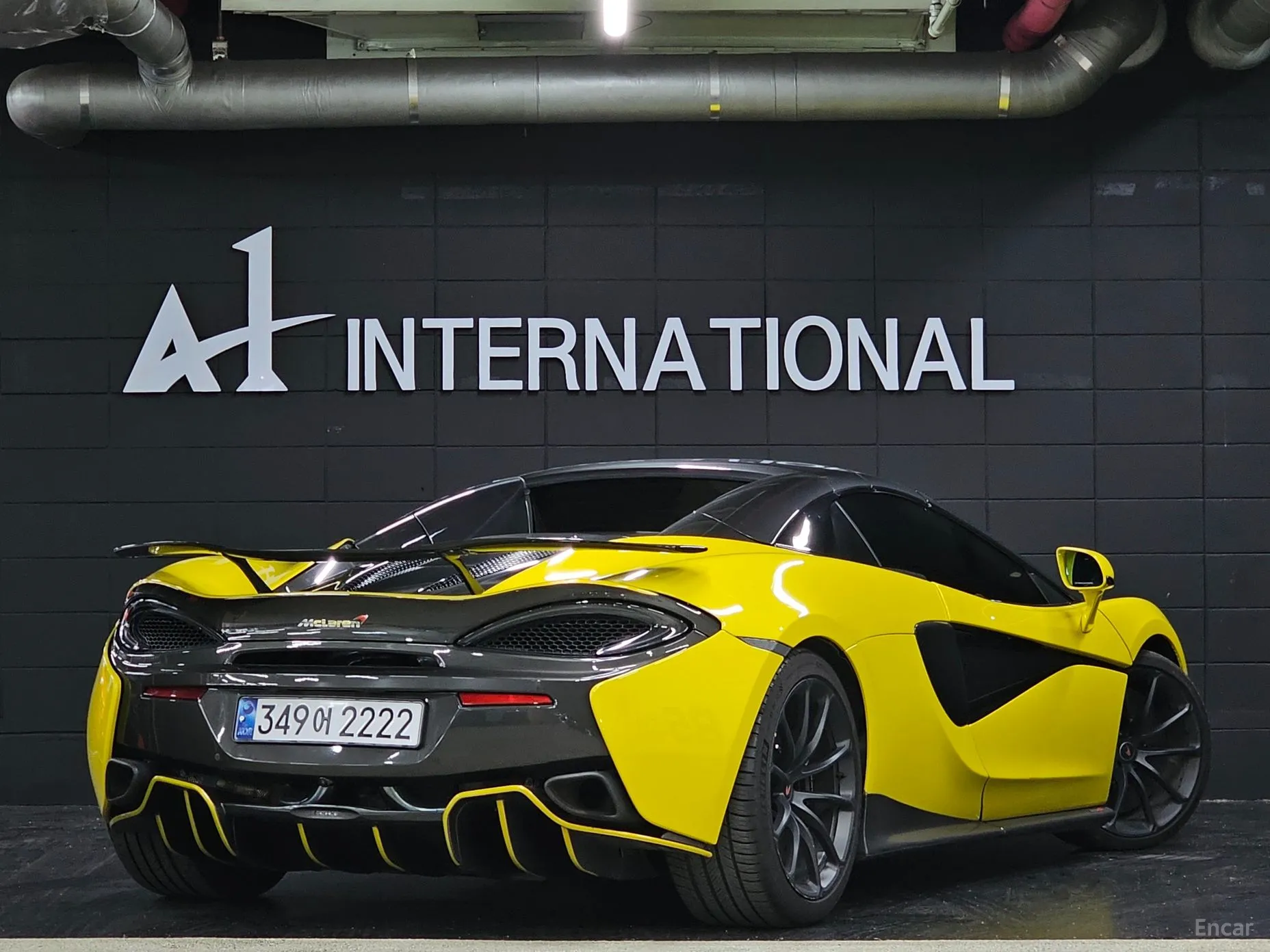 McLaren 570S превью 6