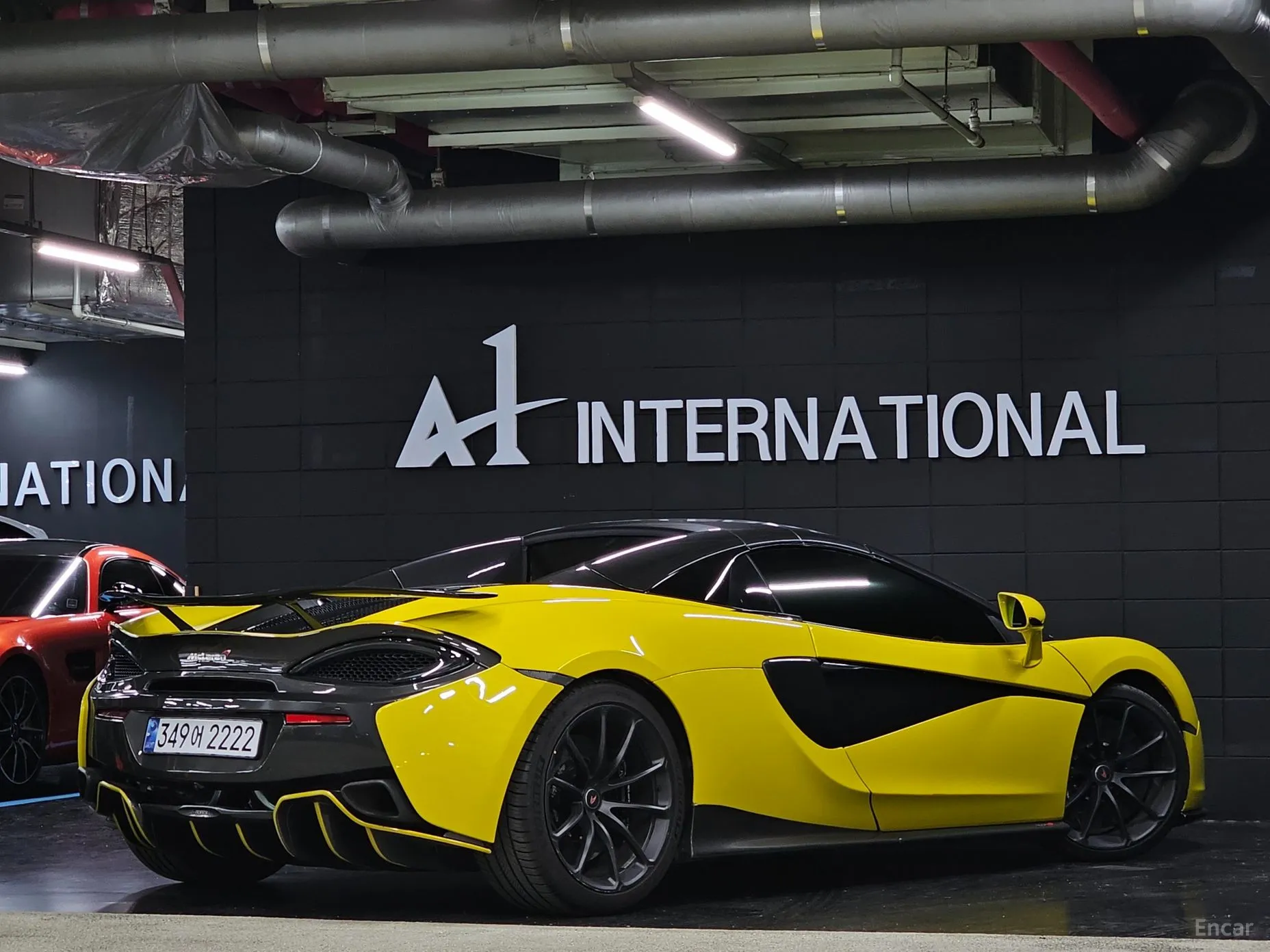 McLaren 570S превью 7