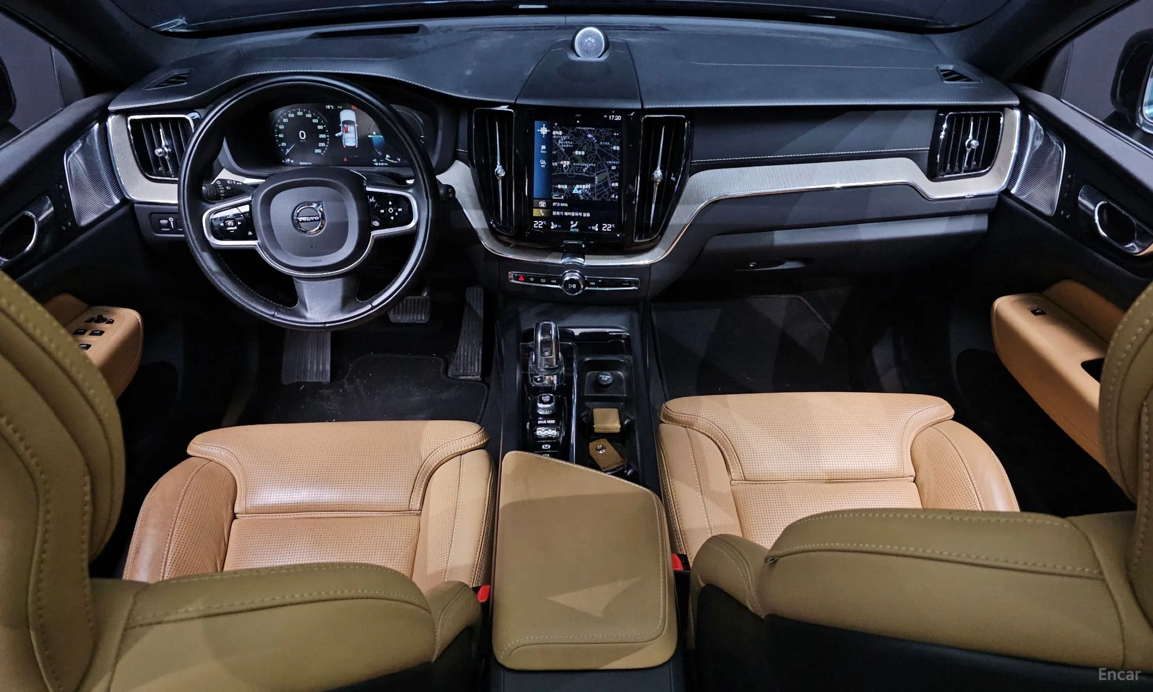 Volvo XC60 Gen 2 превью 7