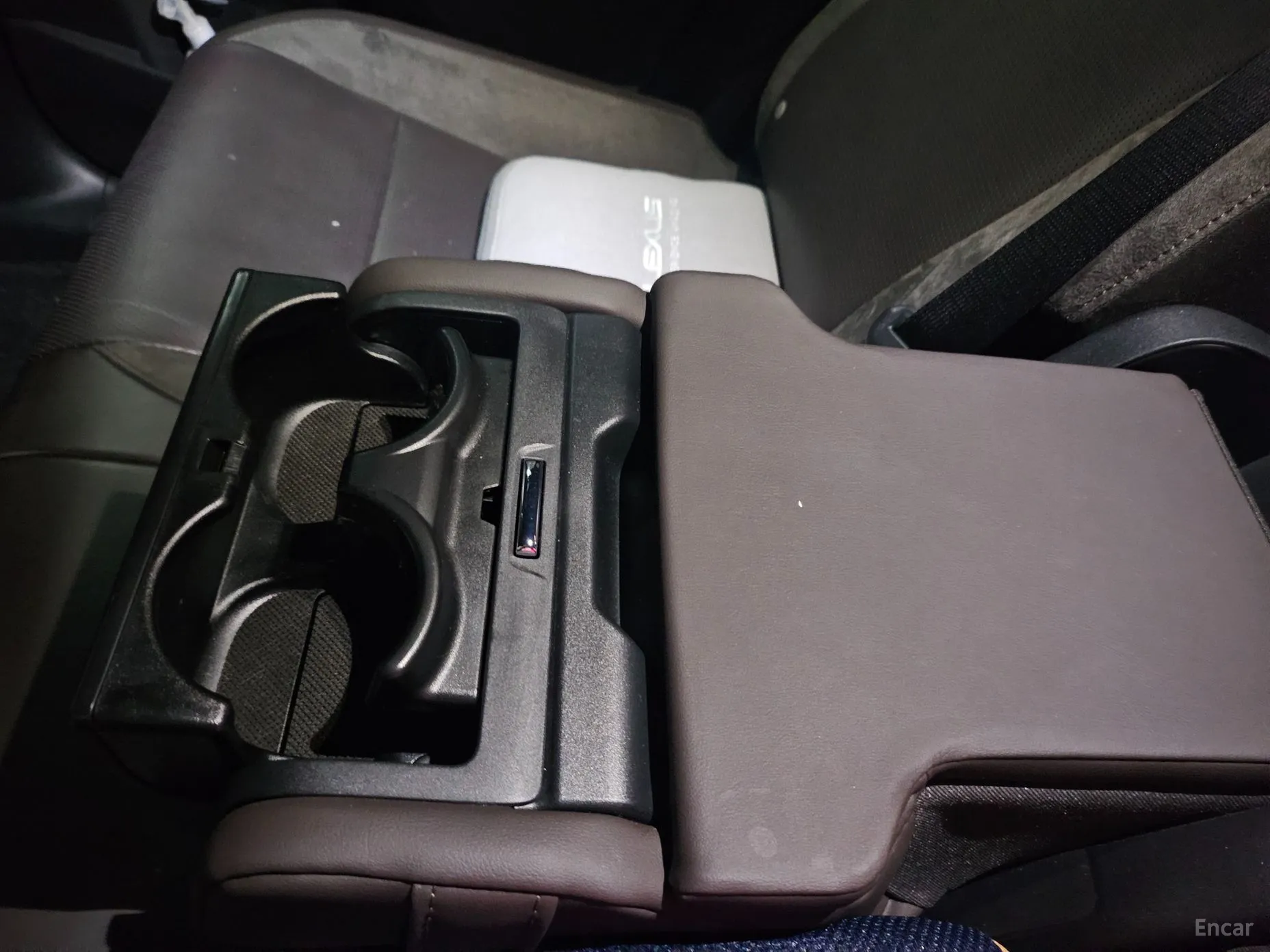 Lexus RX350h 5th Generation превью 16