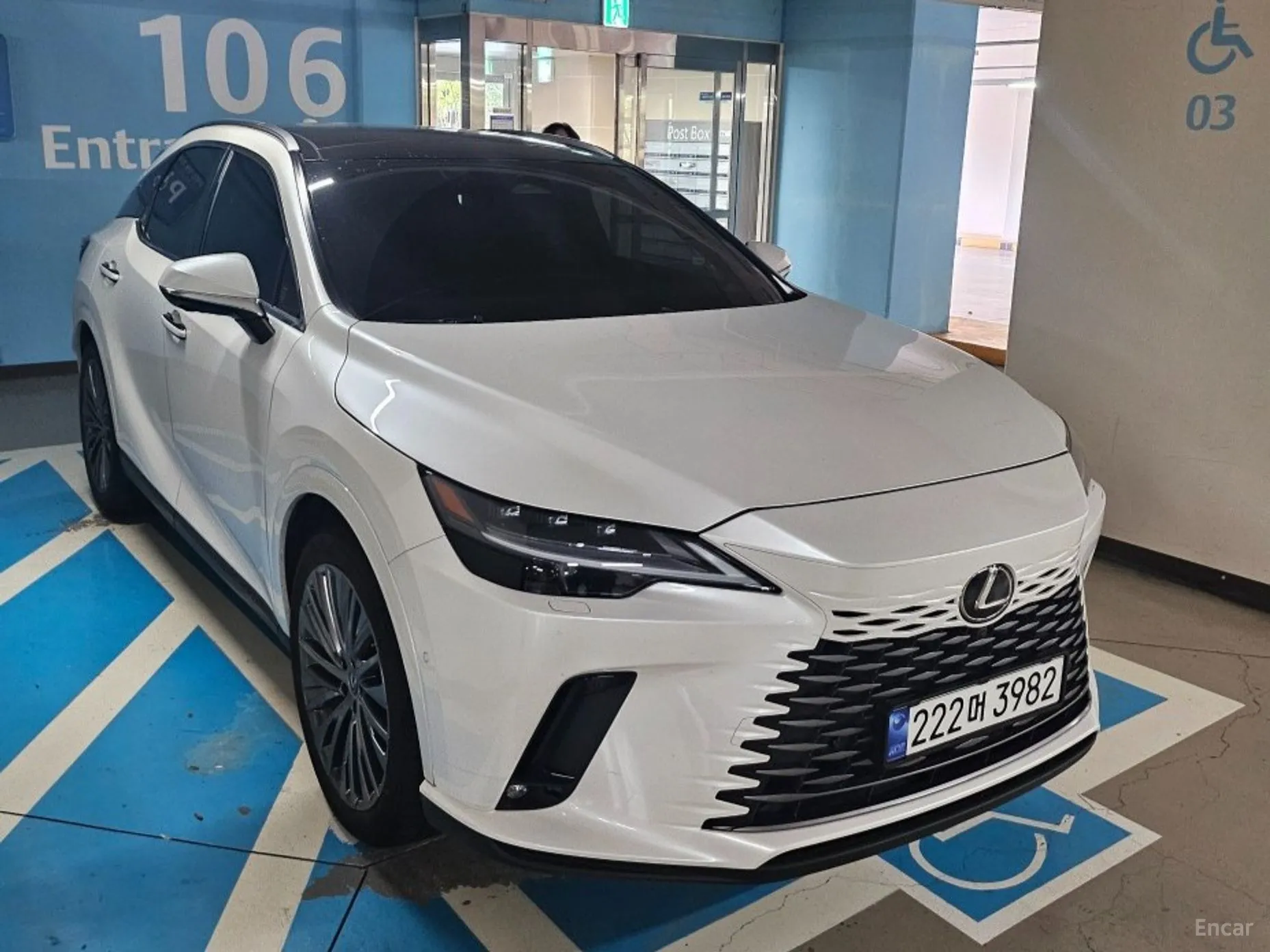 Lexus RX350h 5th Generation превью 3