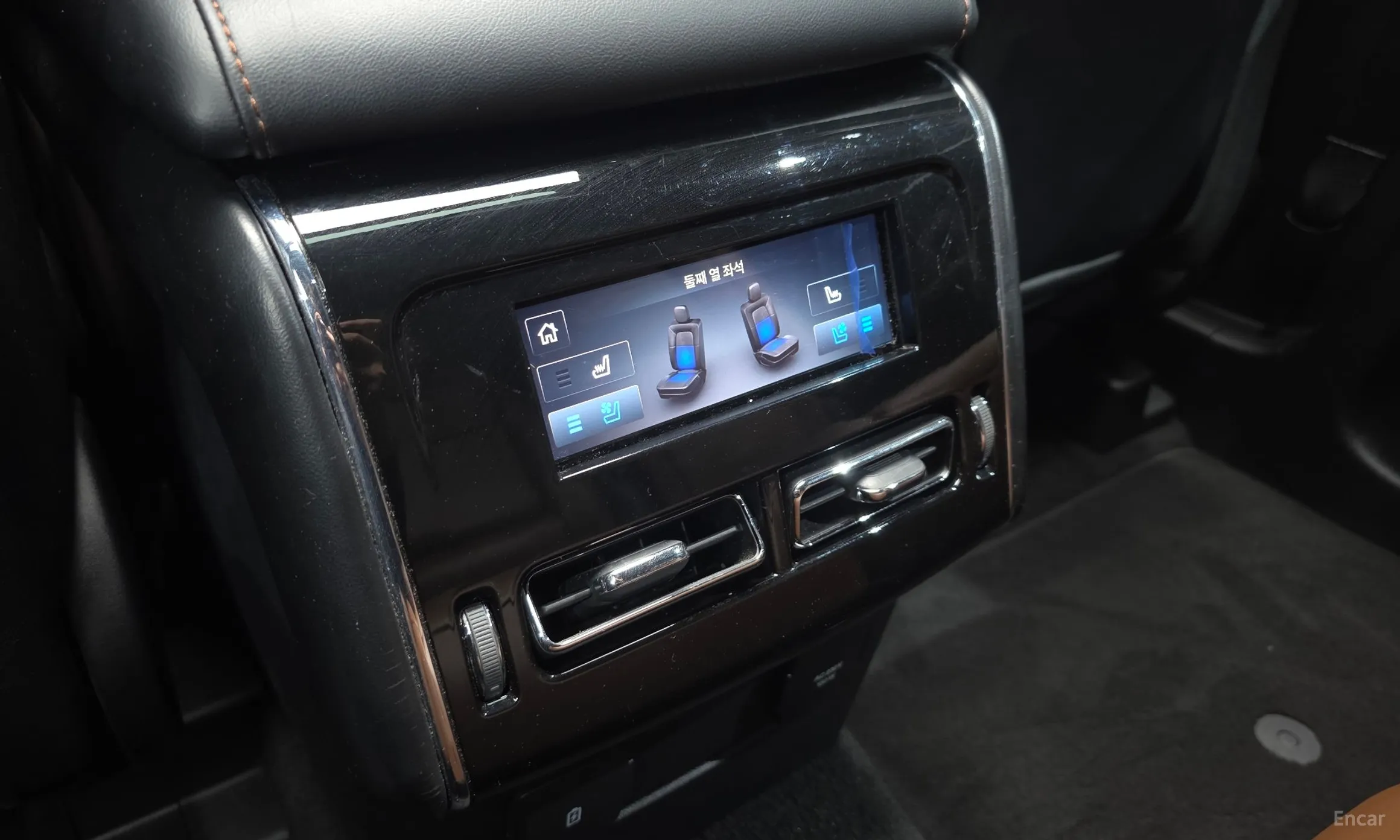 Lincoln Aviator 2nd Generation превью 18