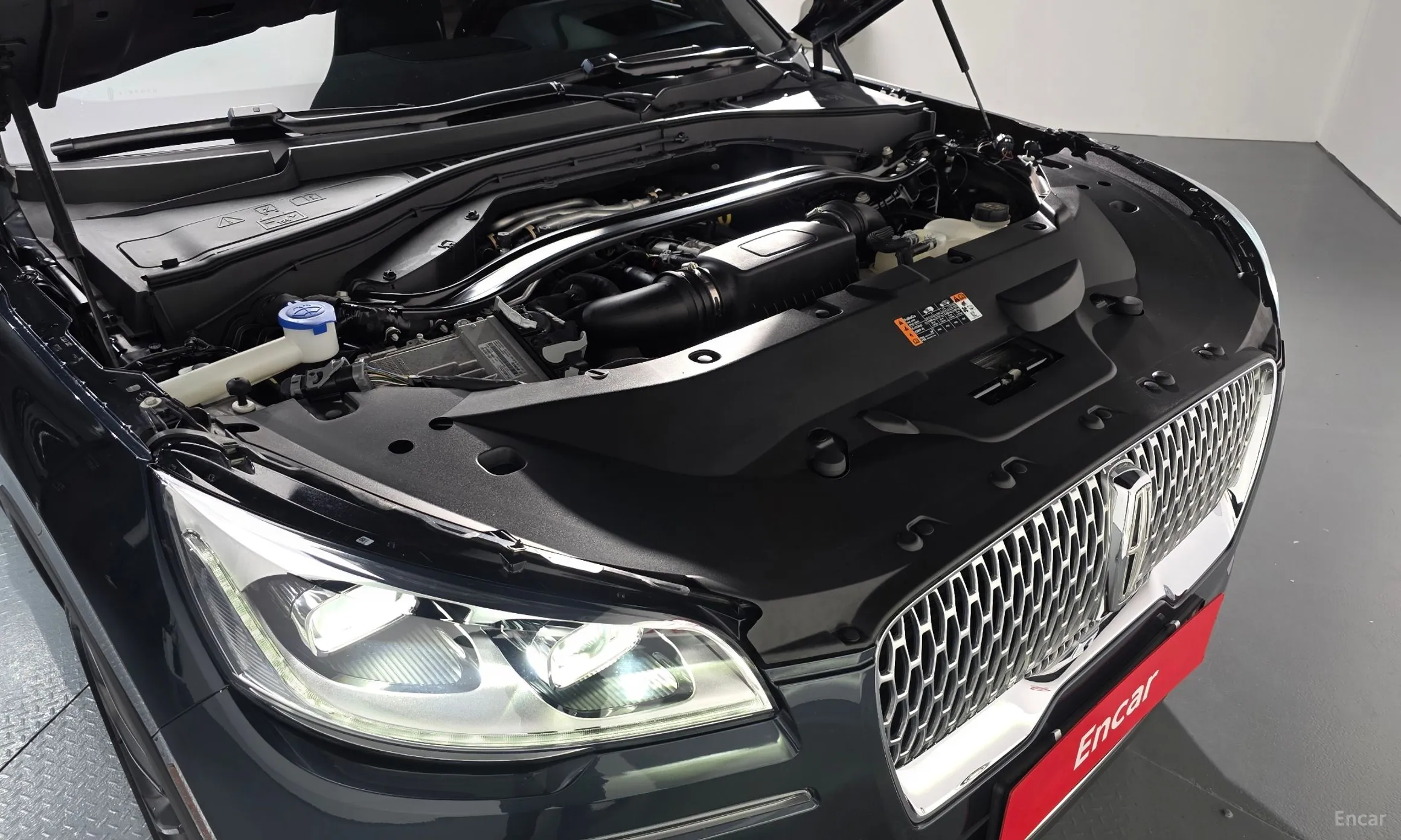 Lincoln Aviator 2nd Generation превью 6