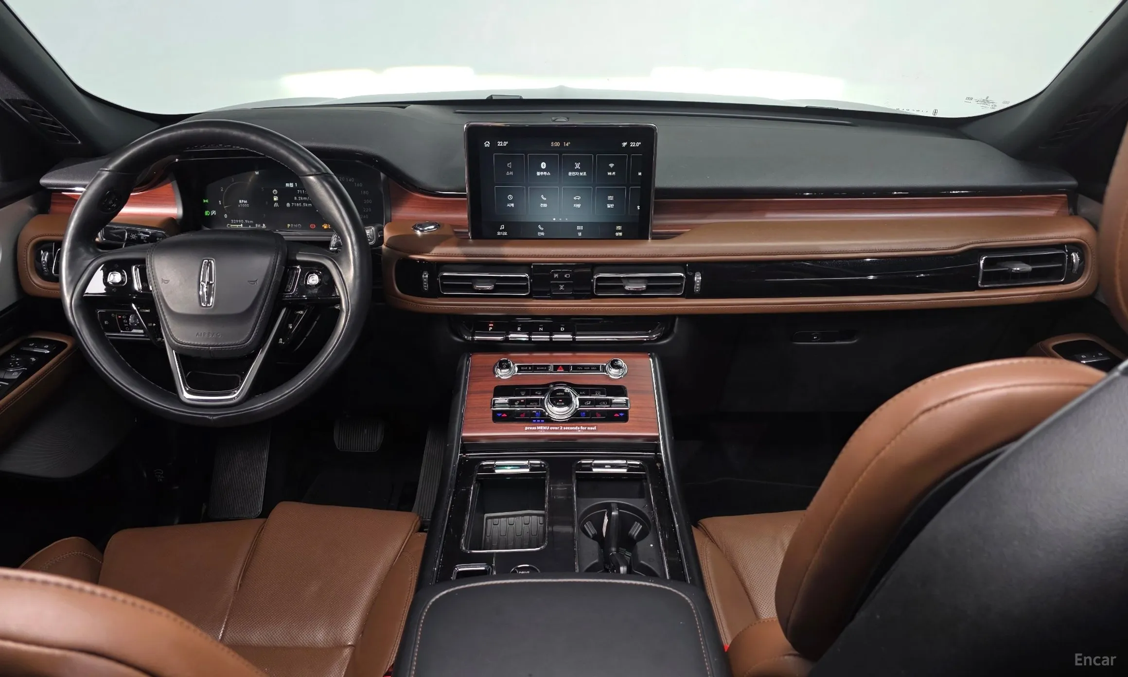 Lincoln Aviator 2nd Generation превью 7