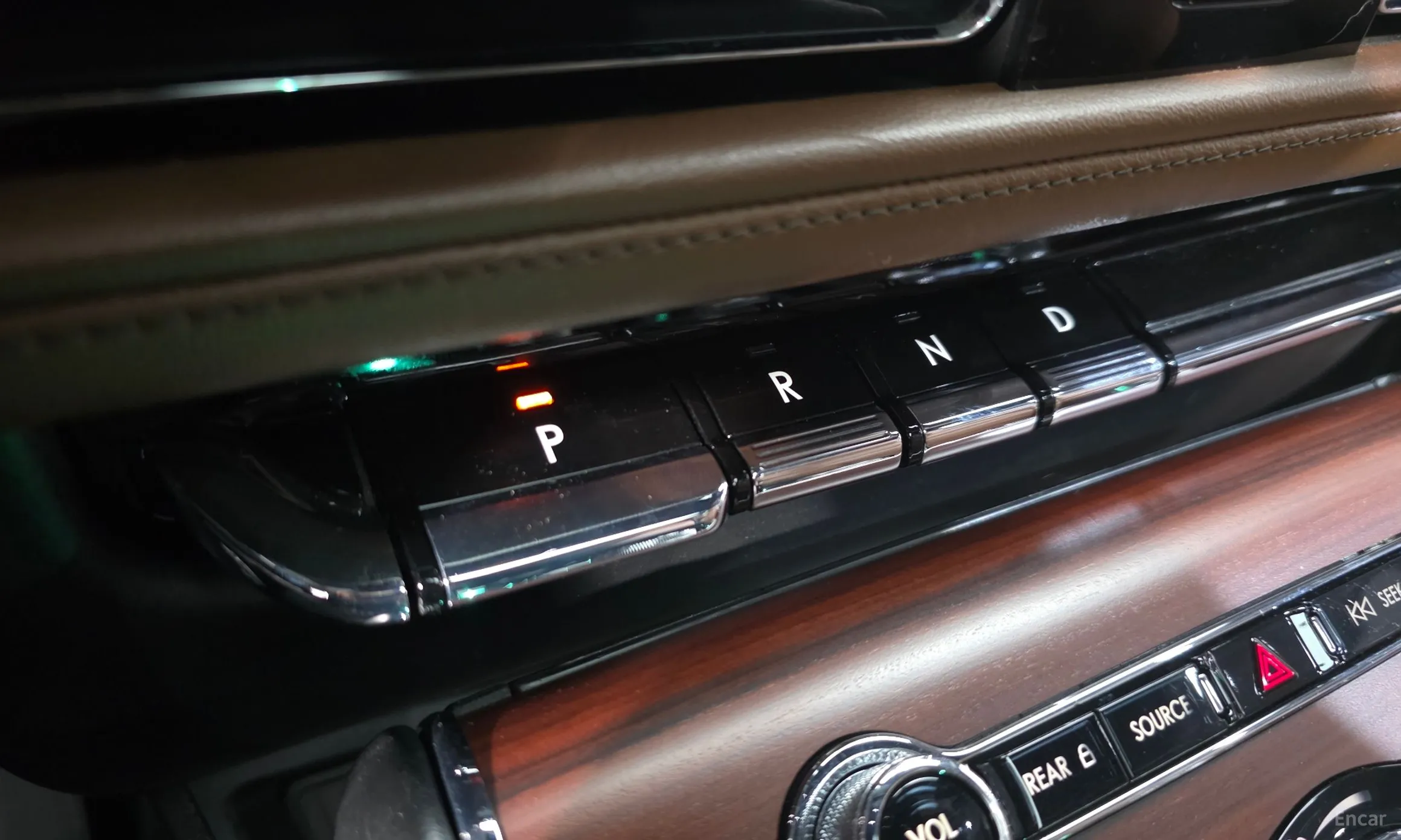 Lincoln Aviator 2nd Generation превью 9