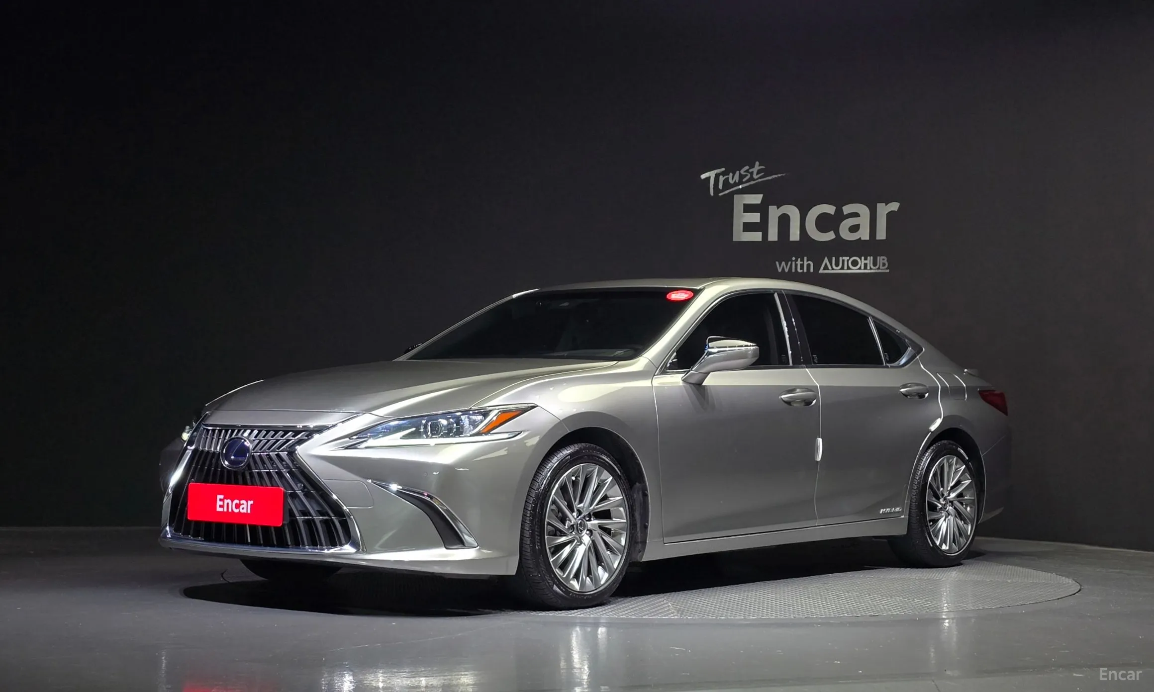 Lexus ES300h 7th Generation