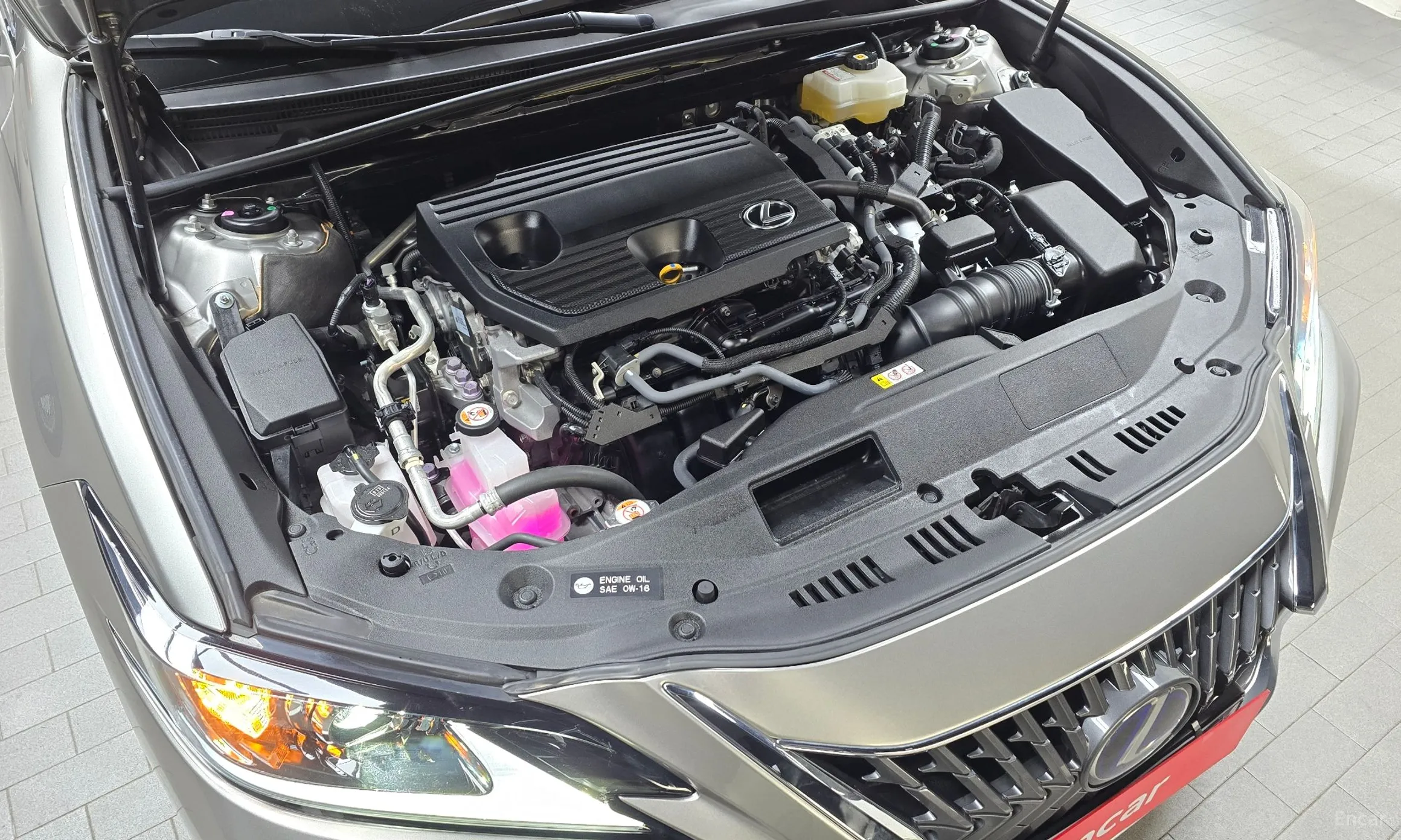 Lexus ES300h 7th Generation превью 6
