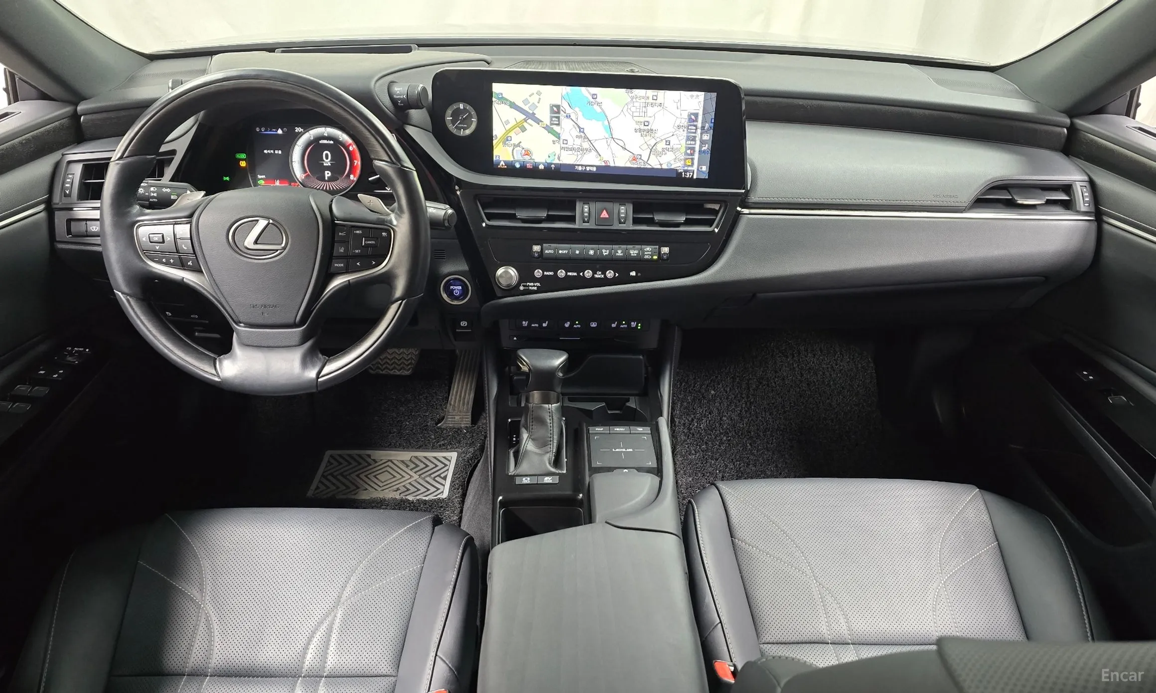 Lexus ES300h 7th Generation превью 7