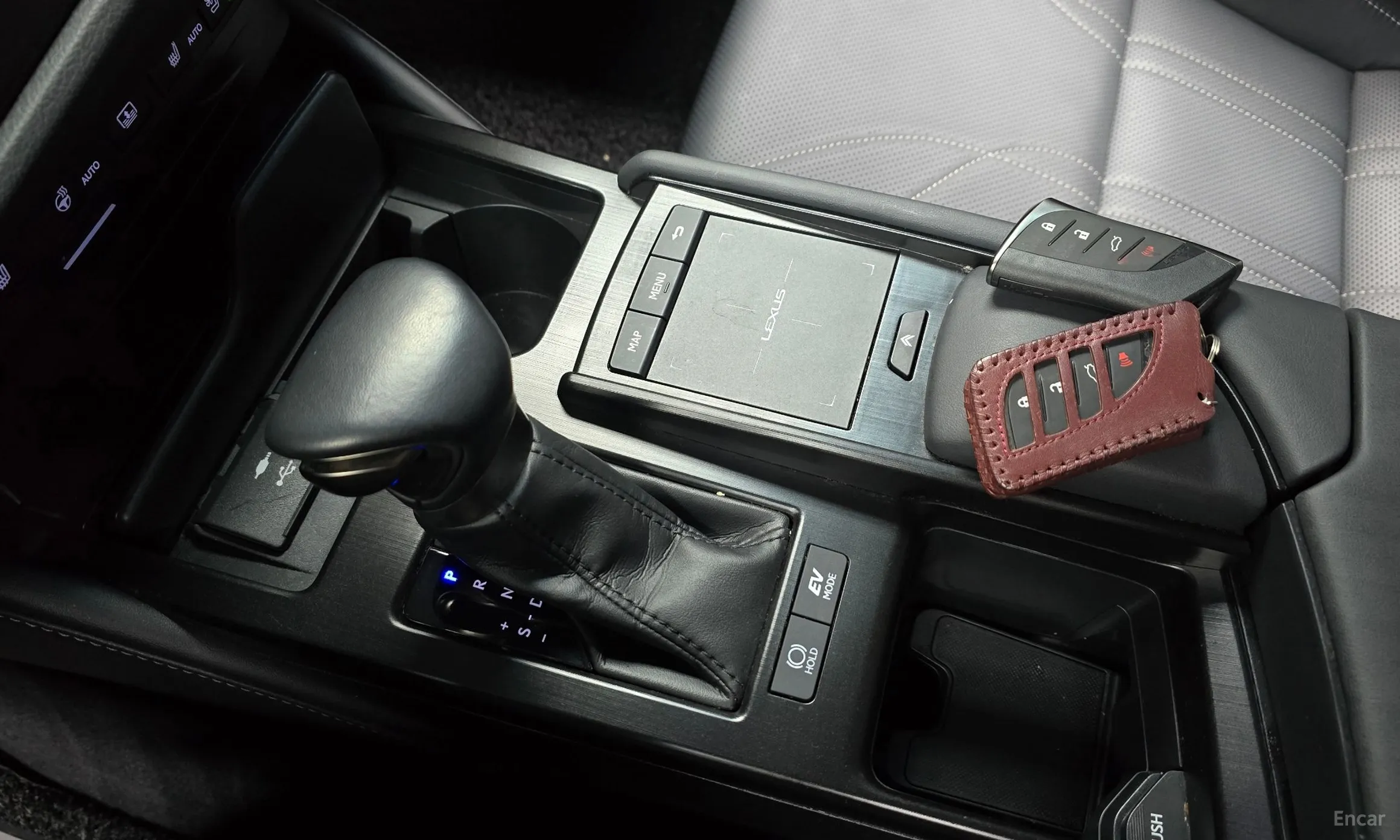 Lexus ES300h 7th Generation превью 9