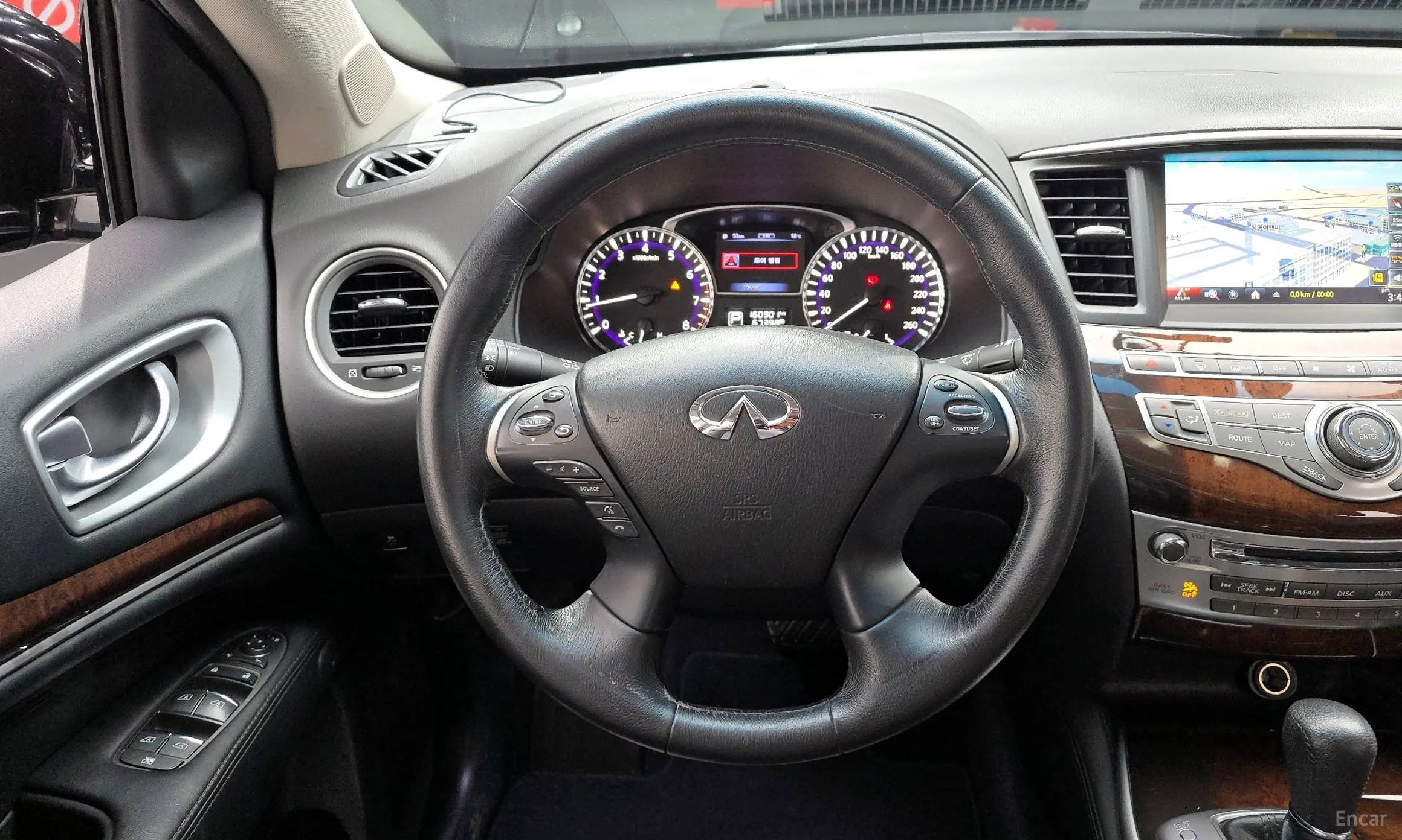 Infiniti QX60 превью 13