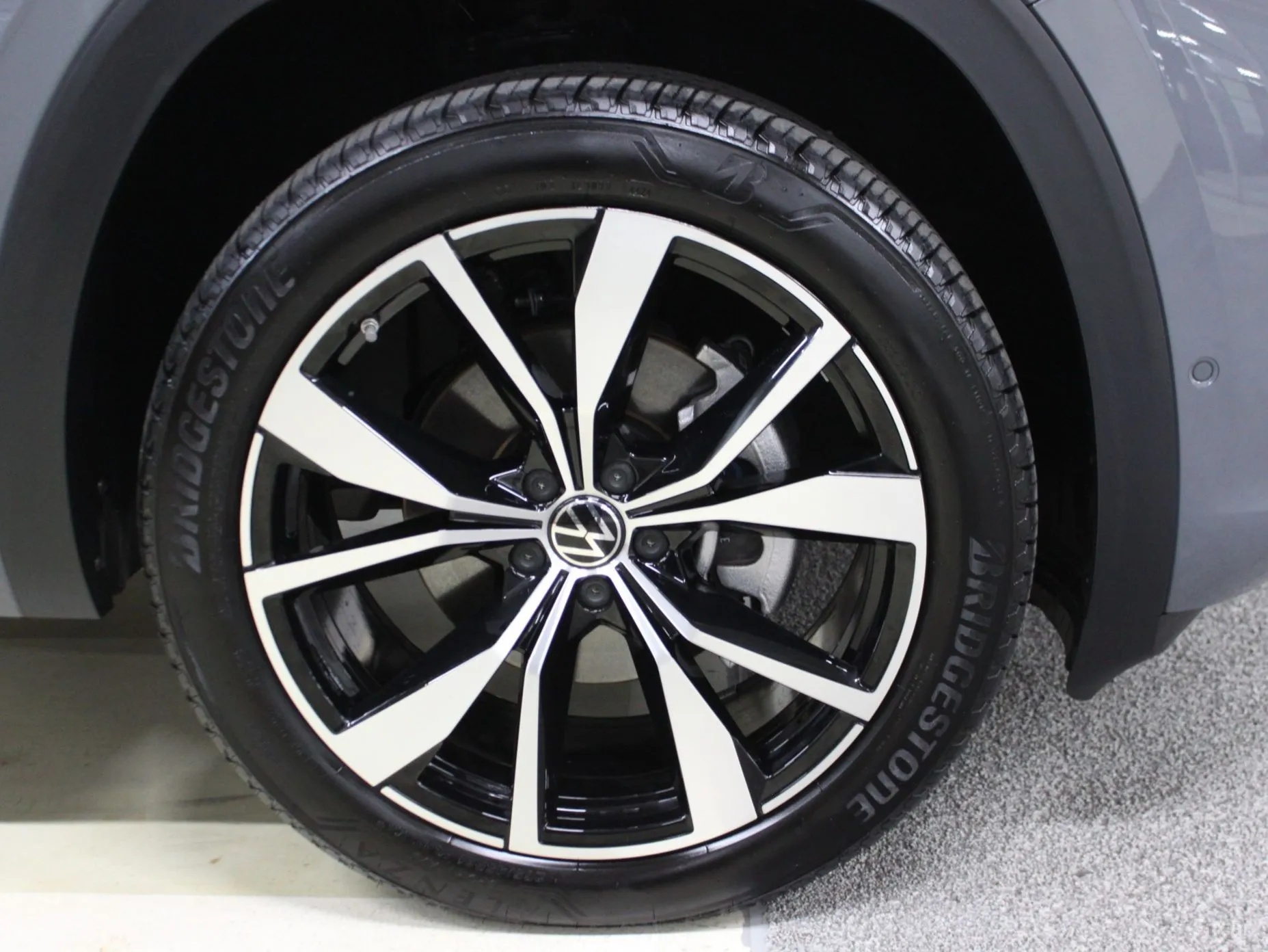 Volkswagen Atlas превью 5