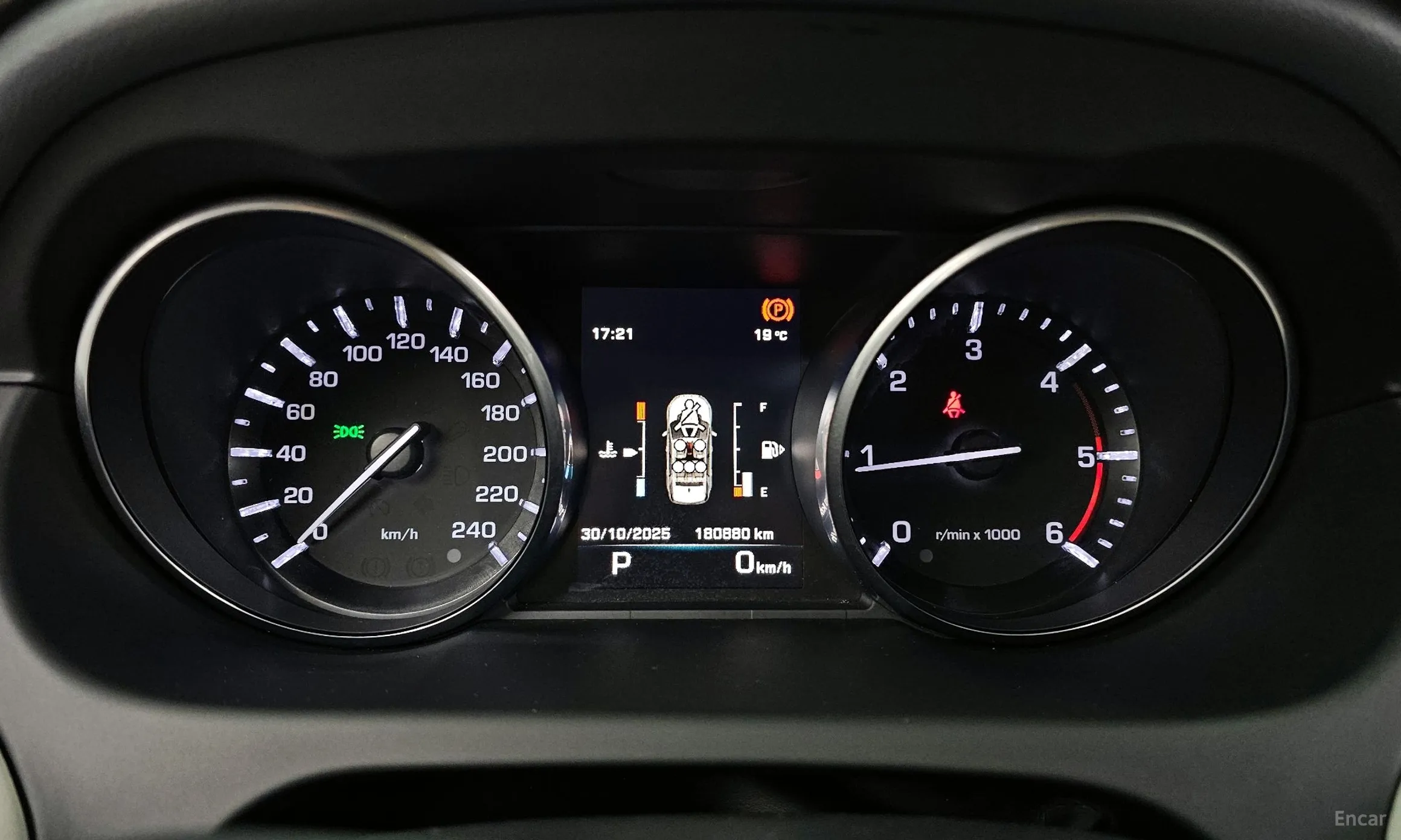 Land Rover Discovery Sports превью 8