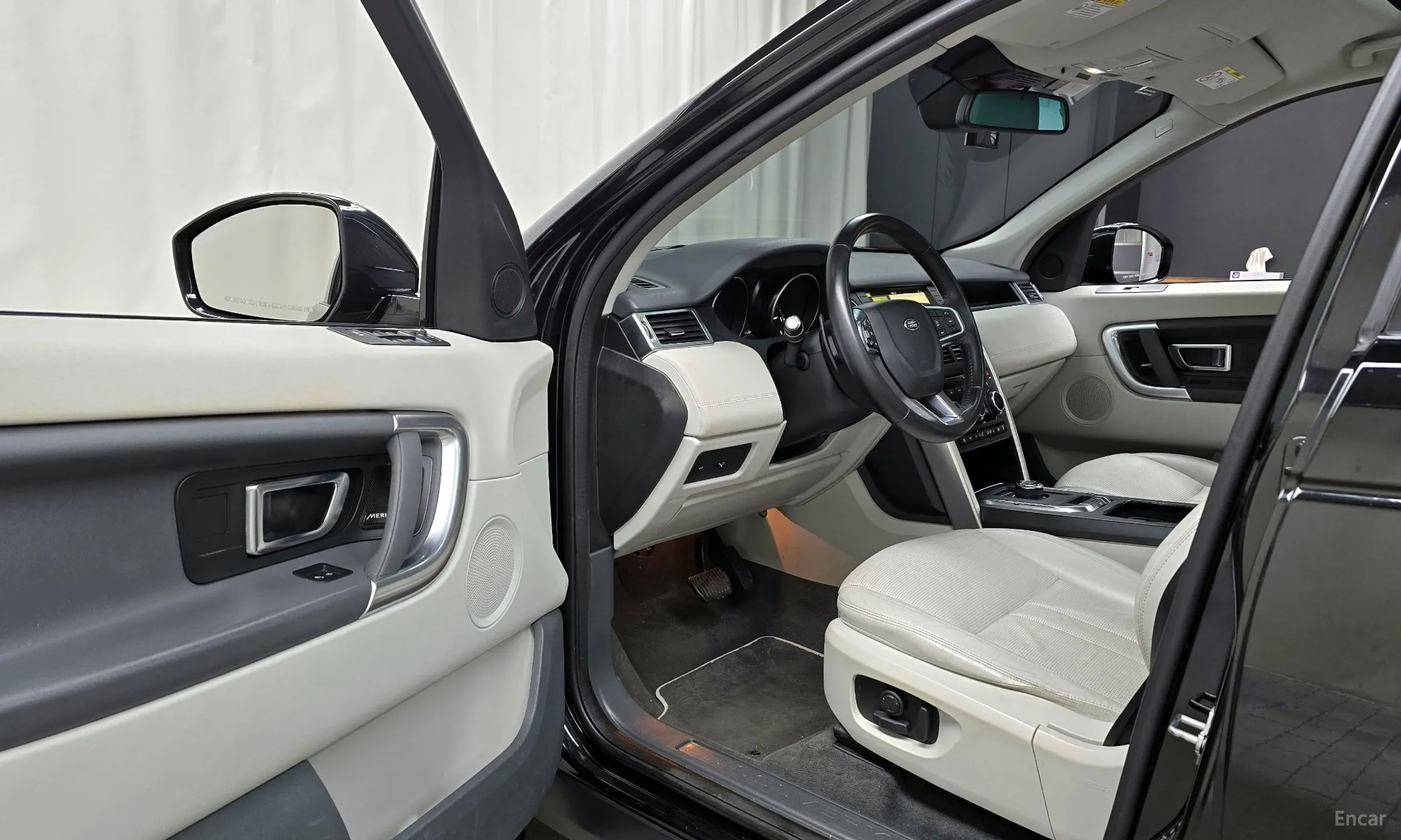 Land Rover Discovery Sports превью 11