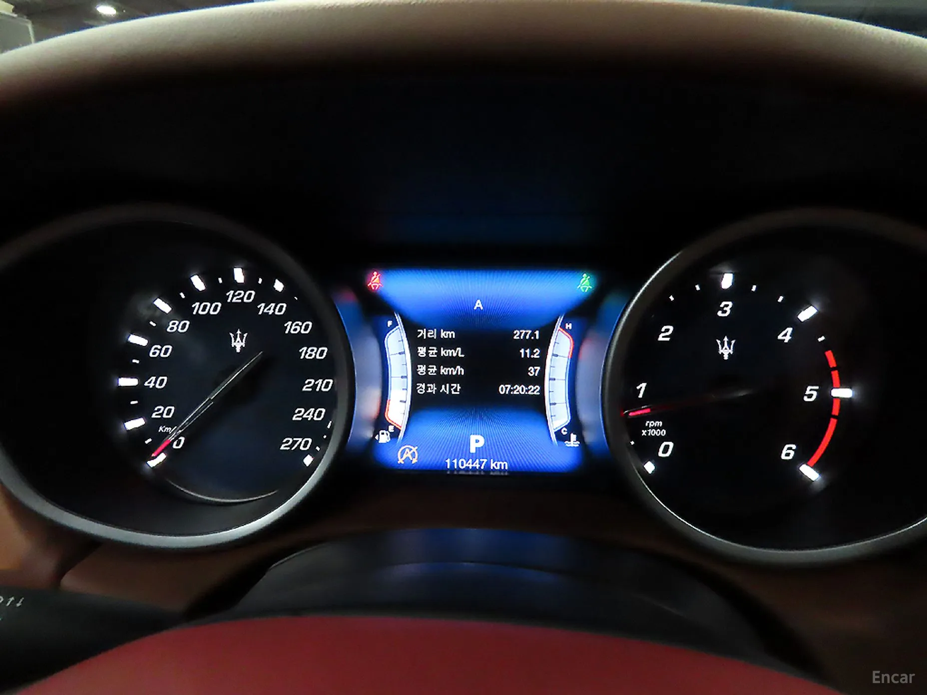 Maserati Ghibli превью 10