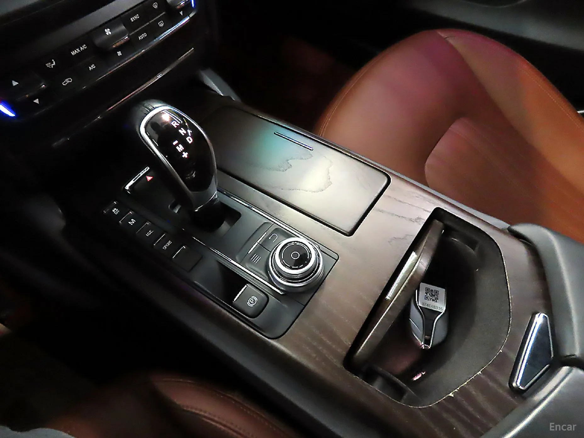 Maserati Ghibli превью 14