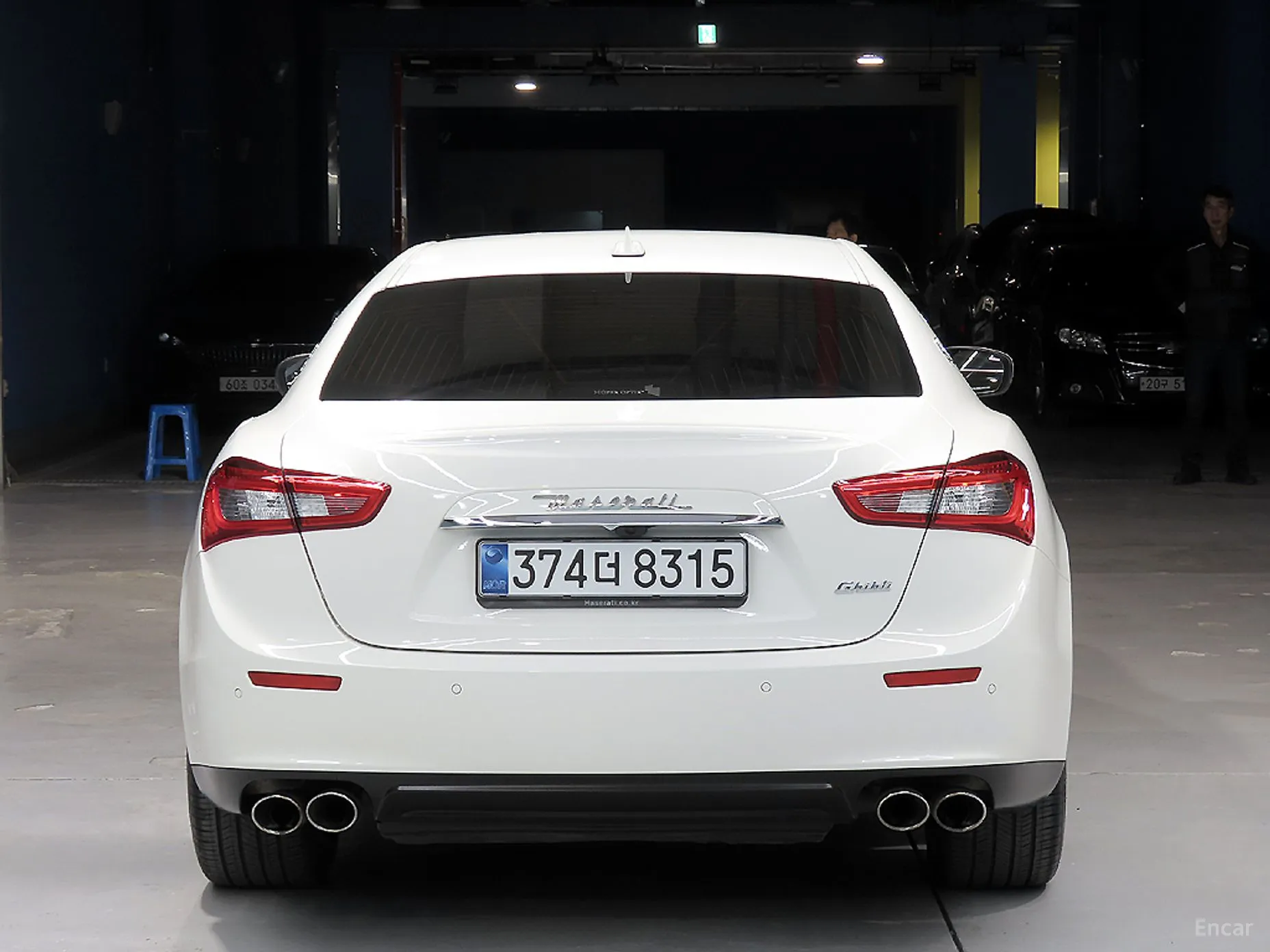 Maserati Ghibli превью 3