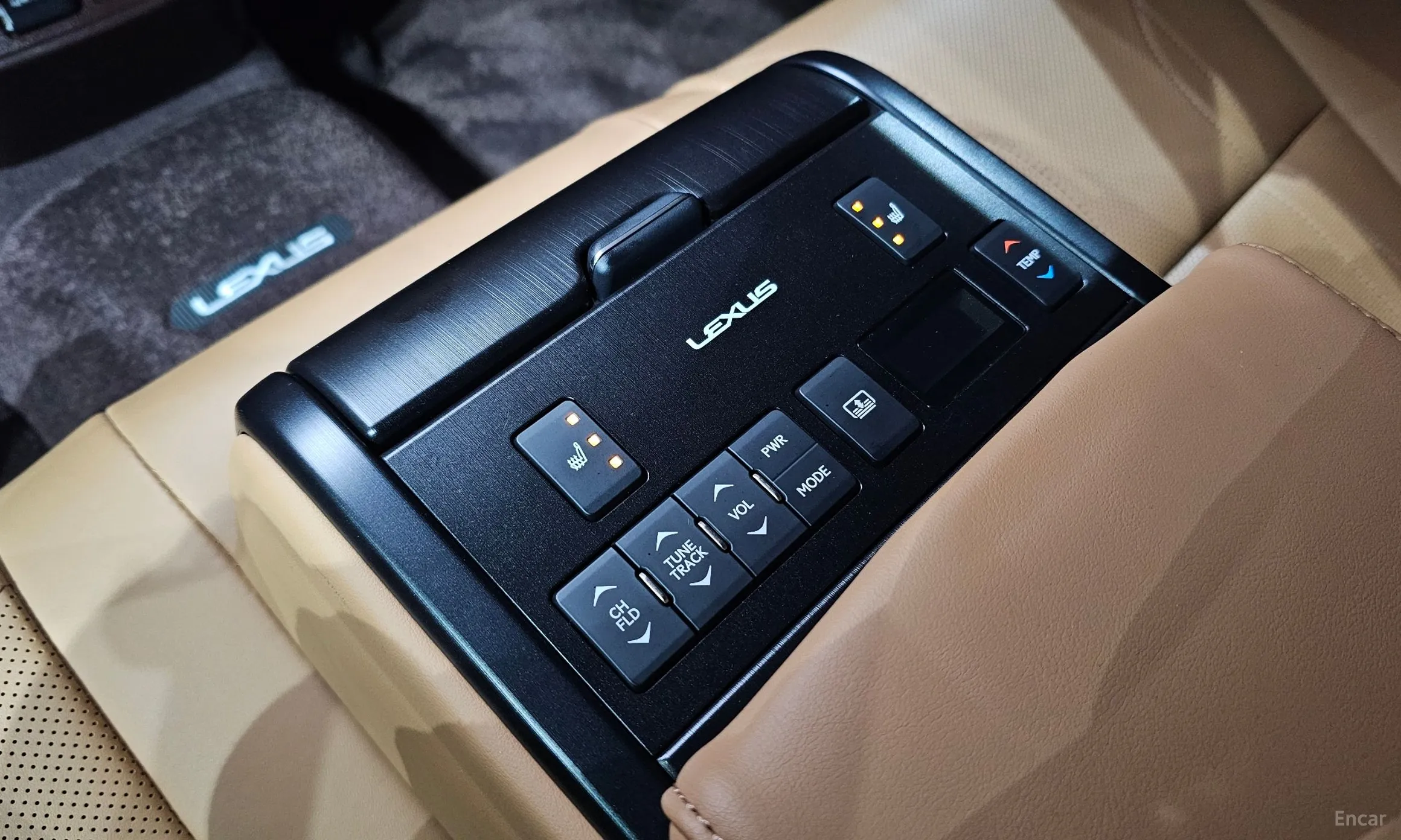 Lexus ES300h 7th Generation превью 19