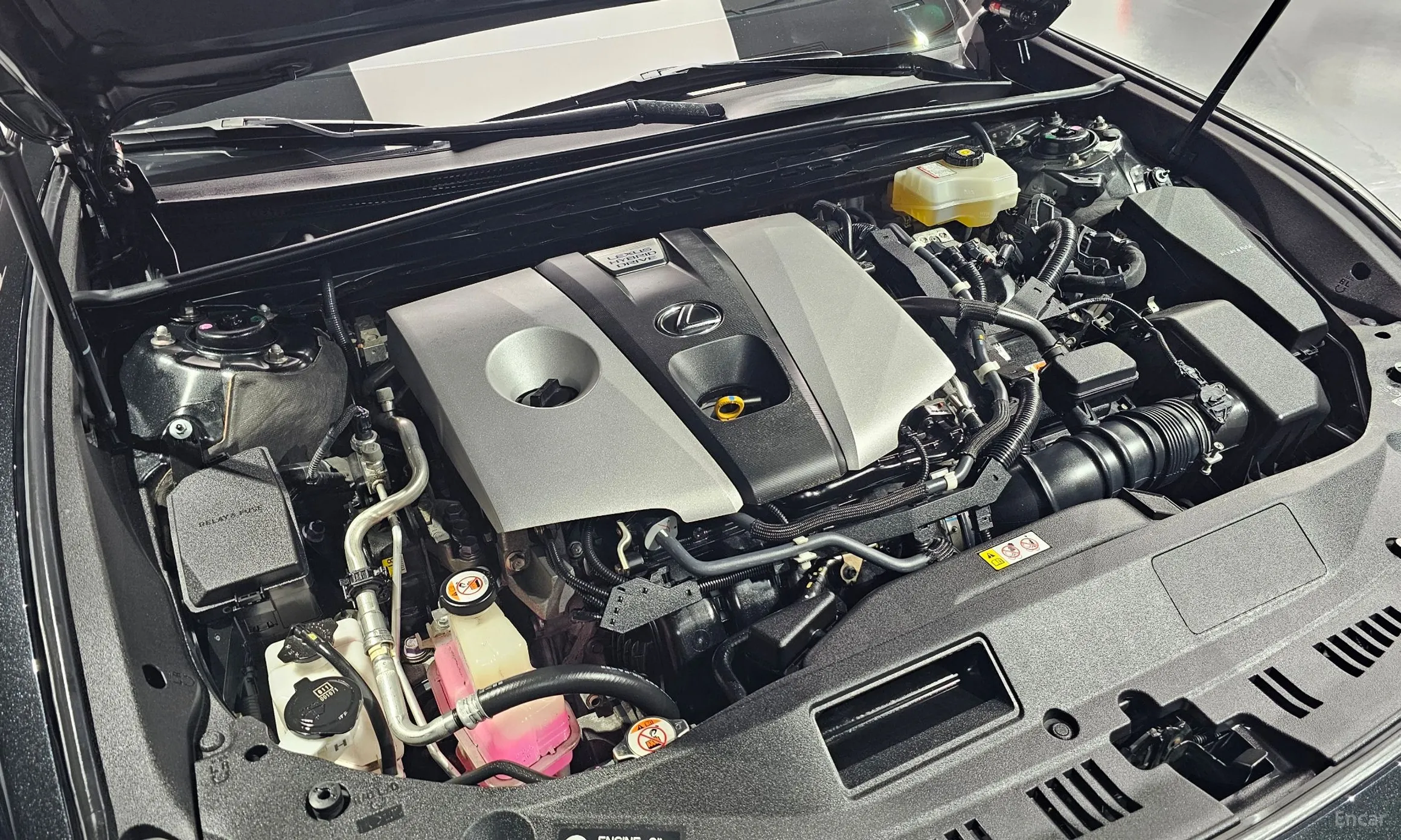 Lexus ES300h 7th Generation превью 6