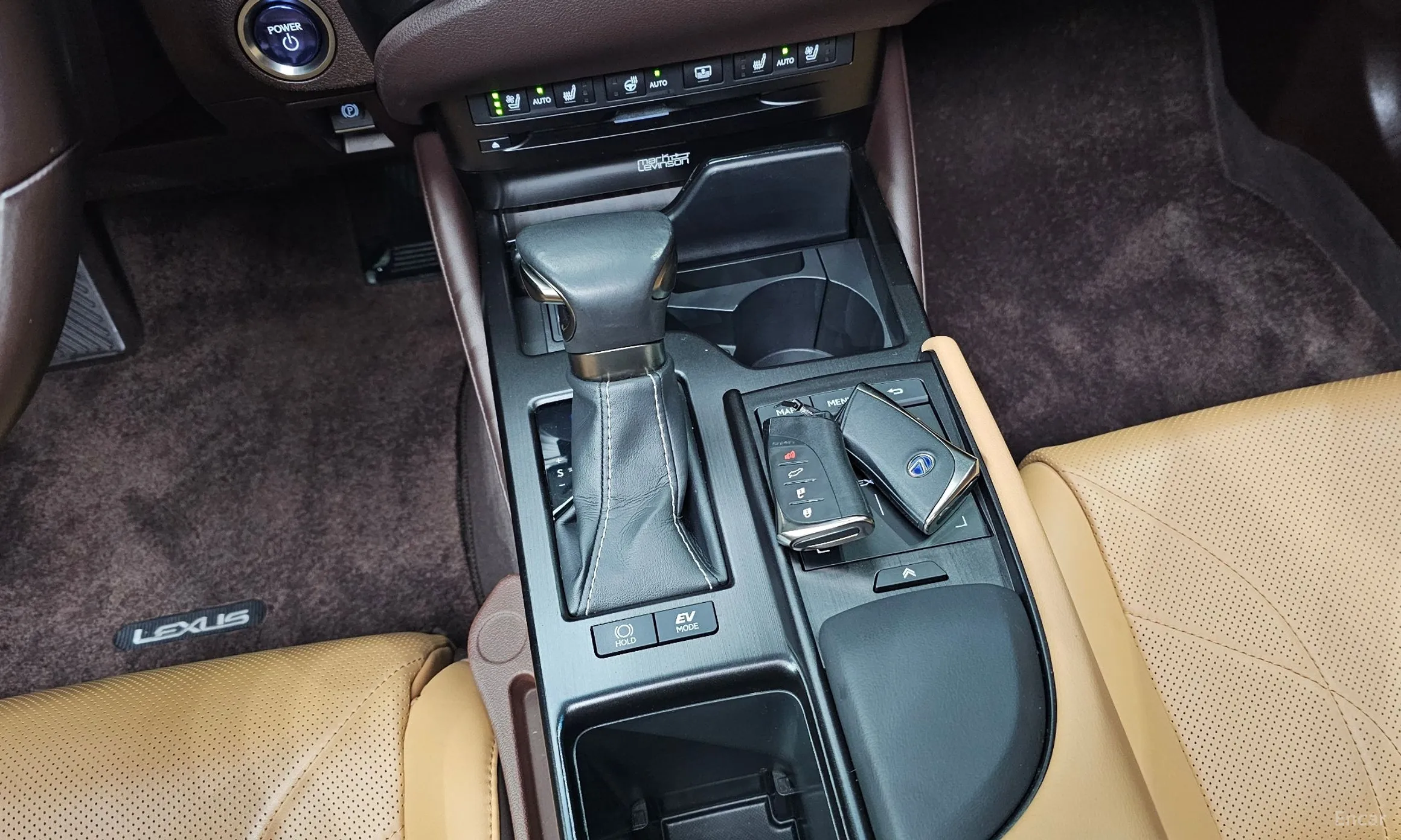 Lexus ES300h 7th Generation превью 9