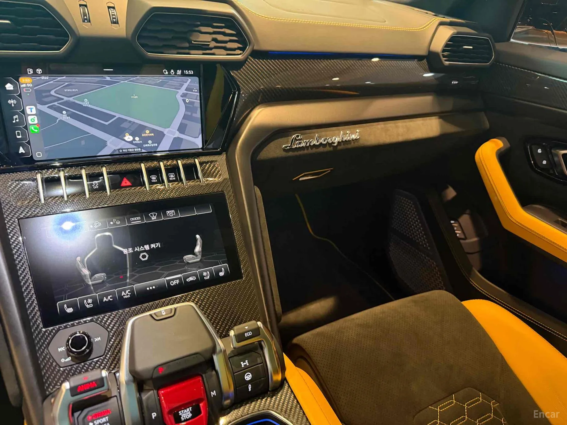 Lamborghini Urus превью 12