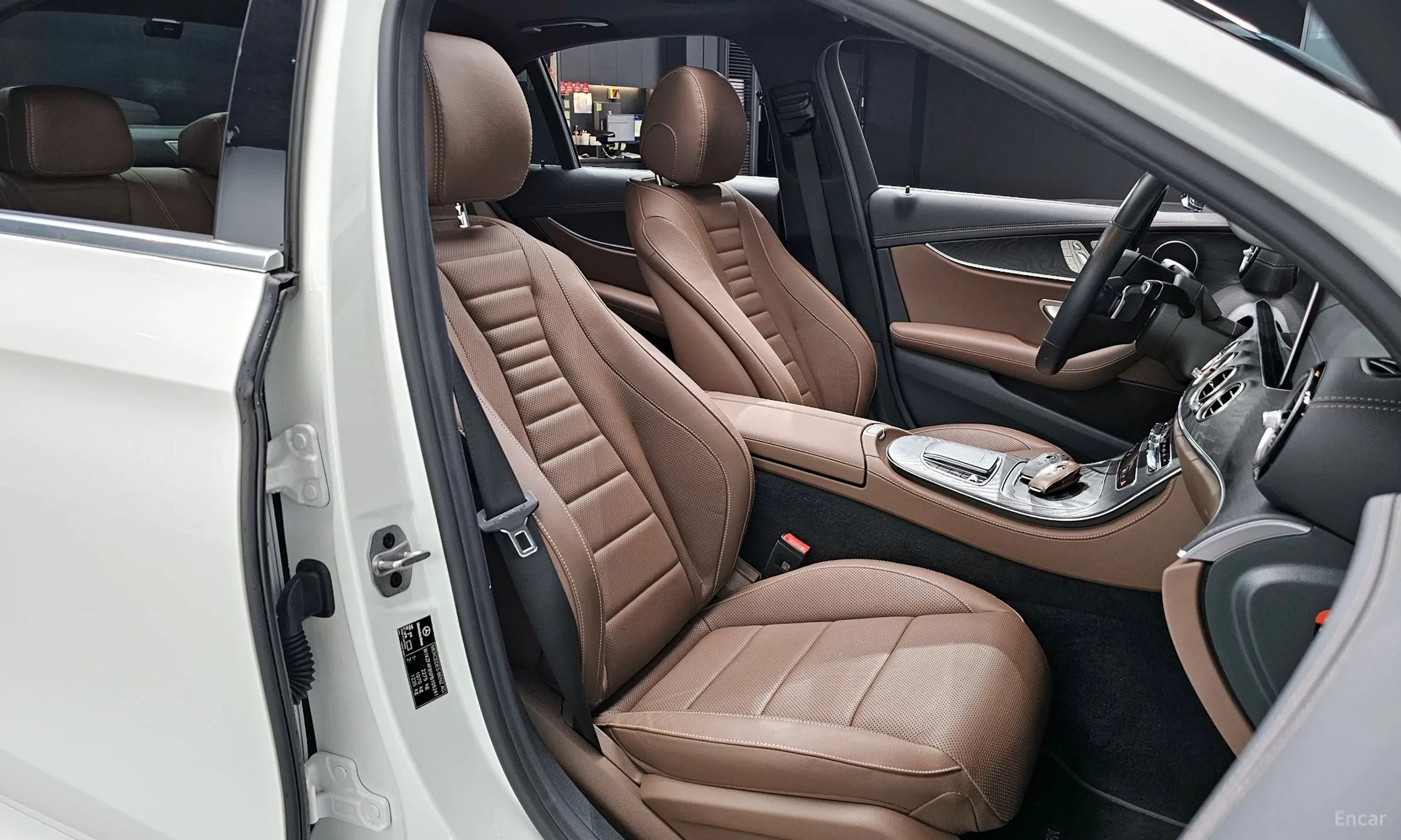 Mercedes Benz E-Class W213 превью 10