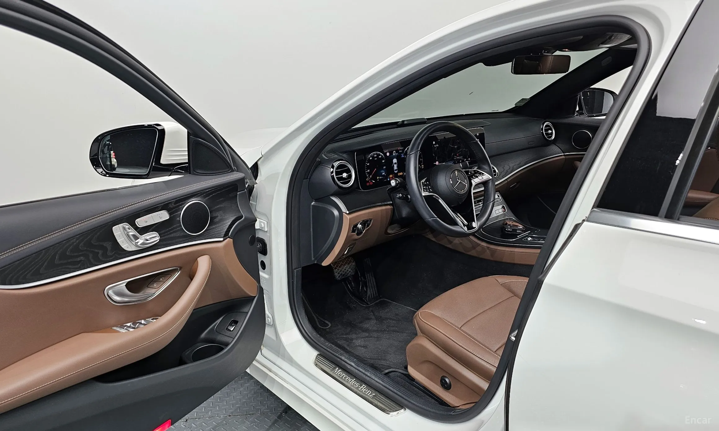 Mercedes Benz E-Class W213 превью 11