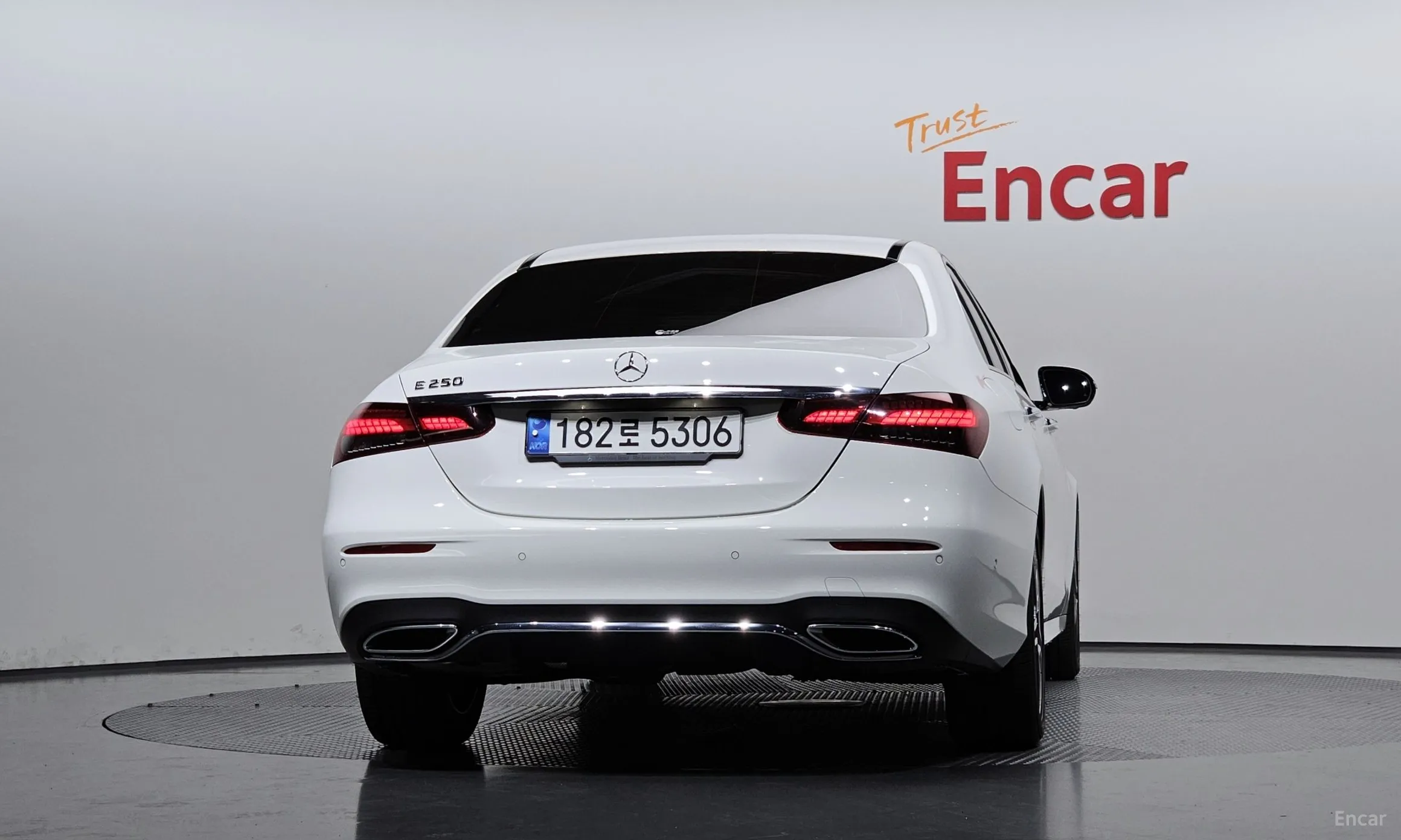 Mercedes Benz E-Class W213 превью 4