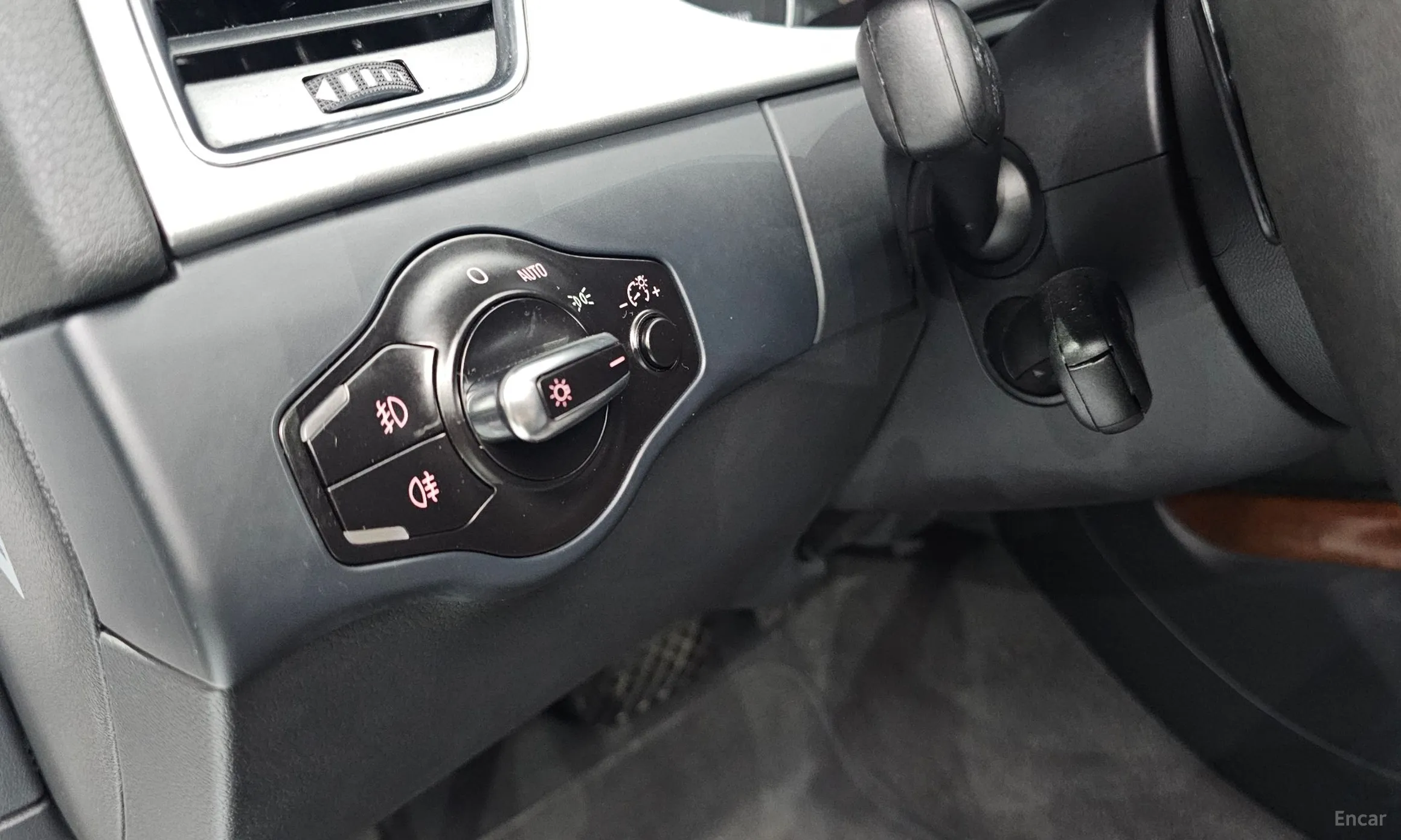 Audi New A4 превью 18
