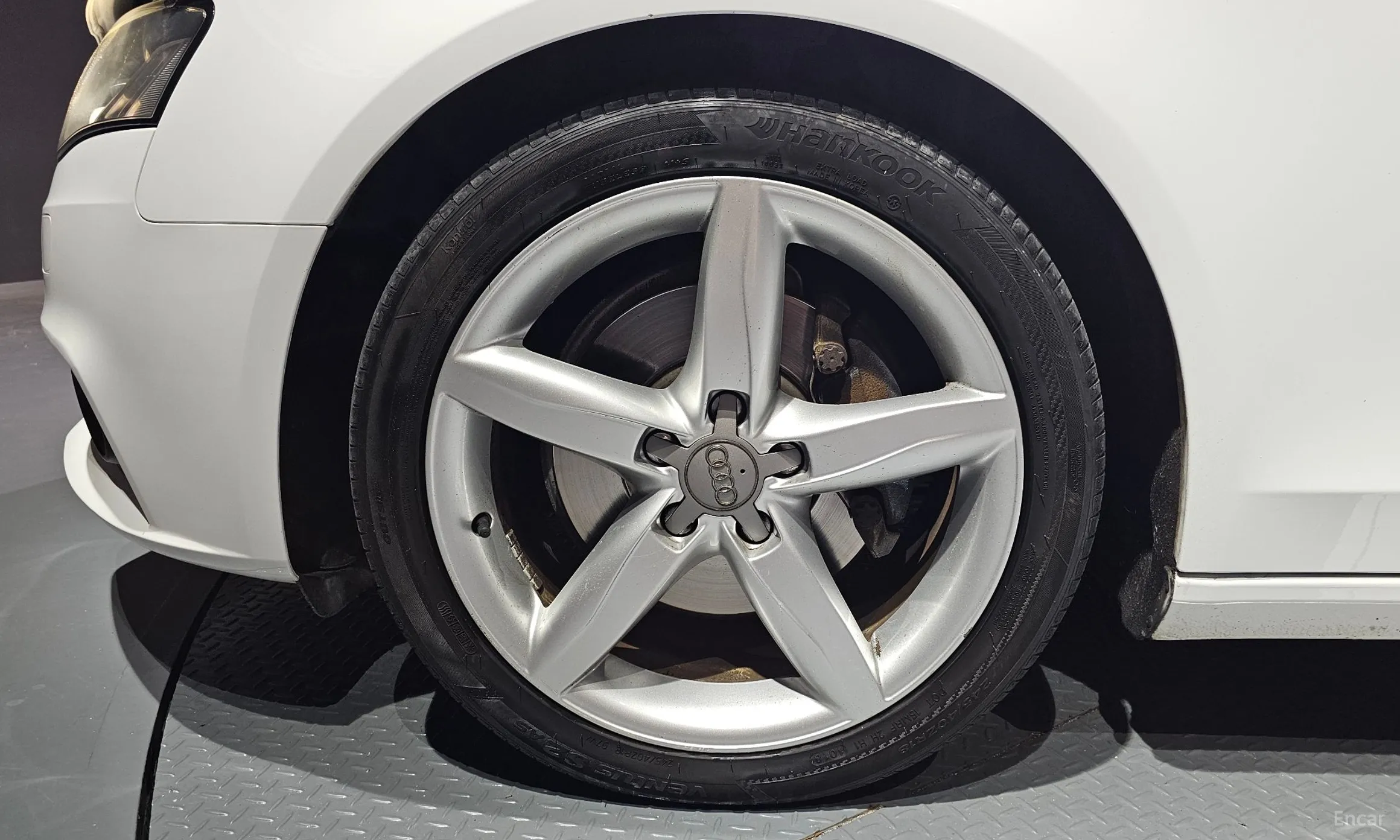 Audi New A4 превью 5