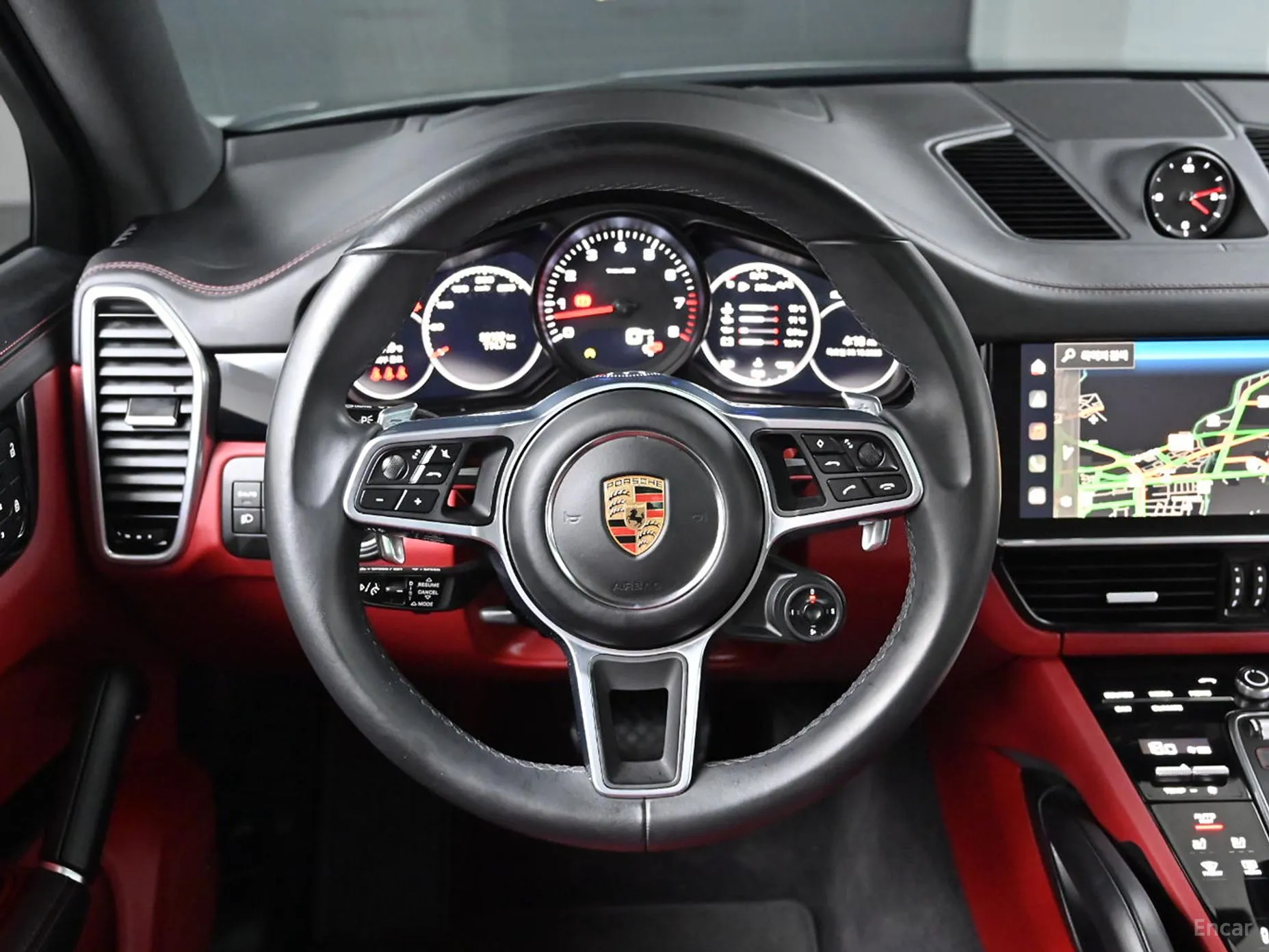 Porsche Cayenne (PO536) превью 12