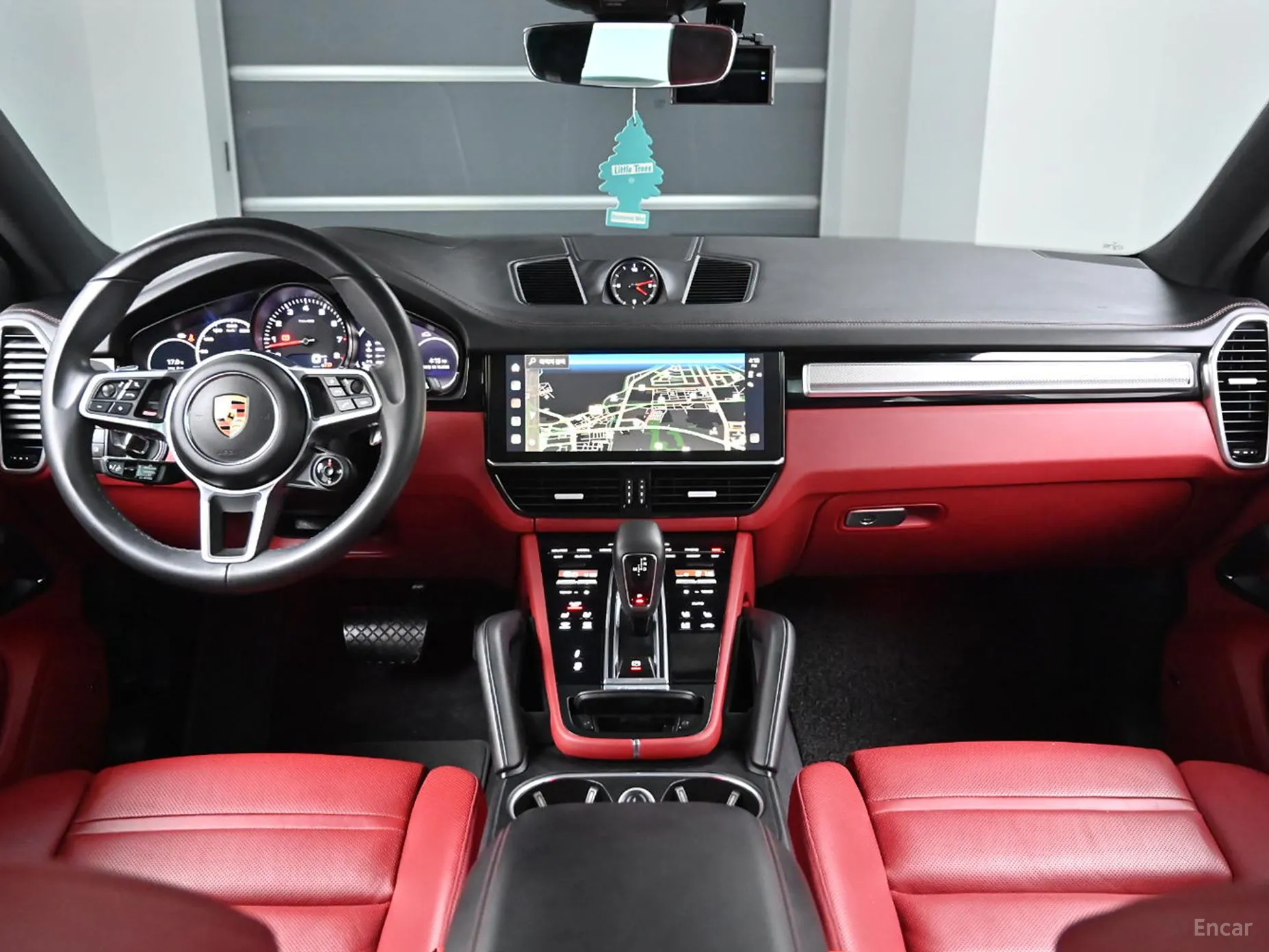 Porsche Cayenne (PO536) превью 7