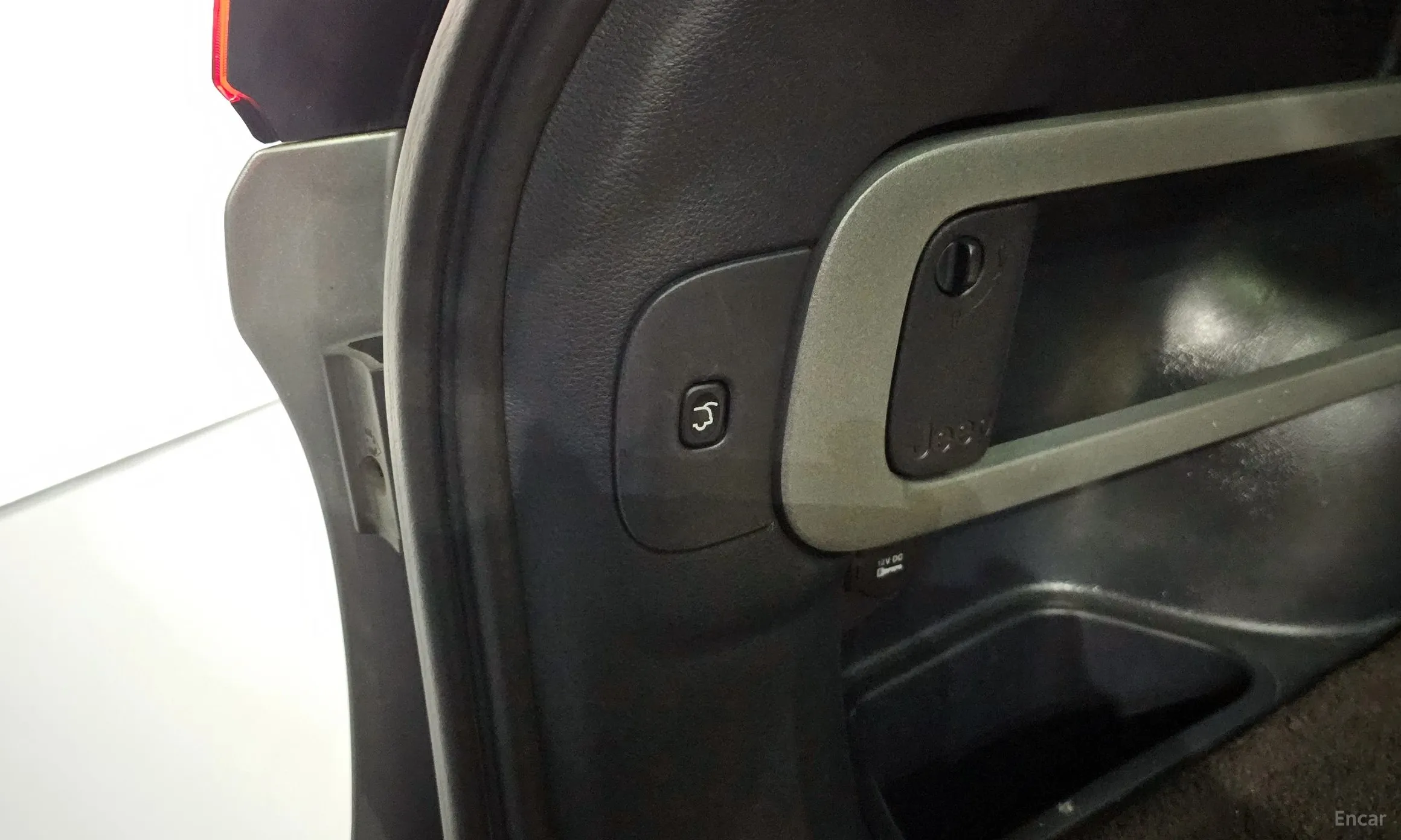 Jeep Cherokee (KL) превью 20