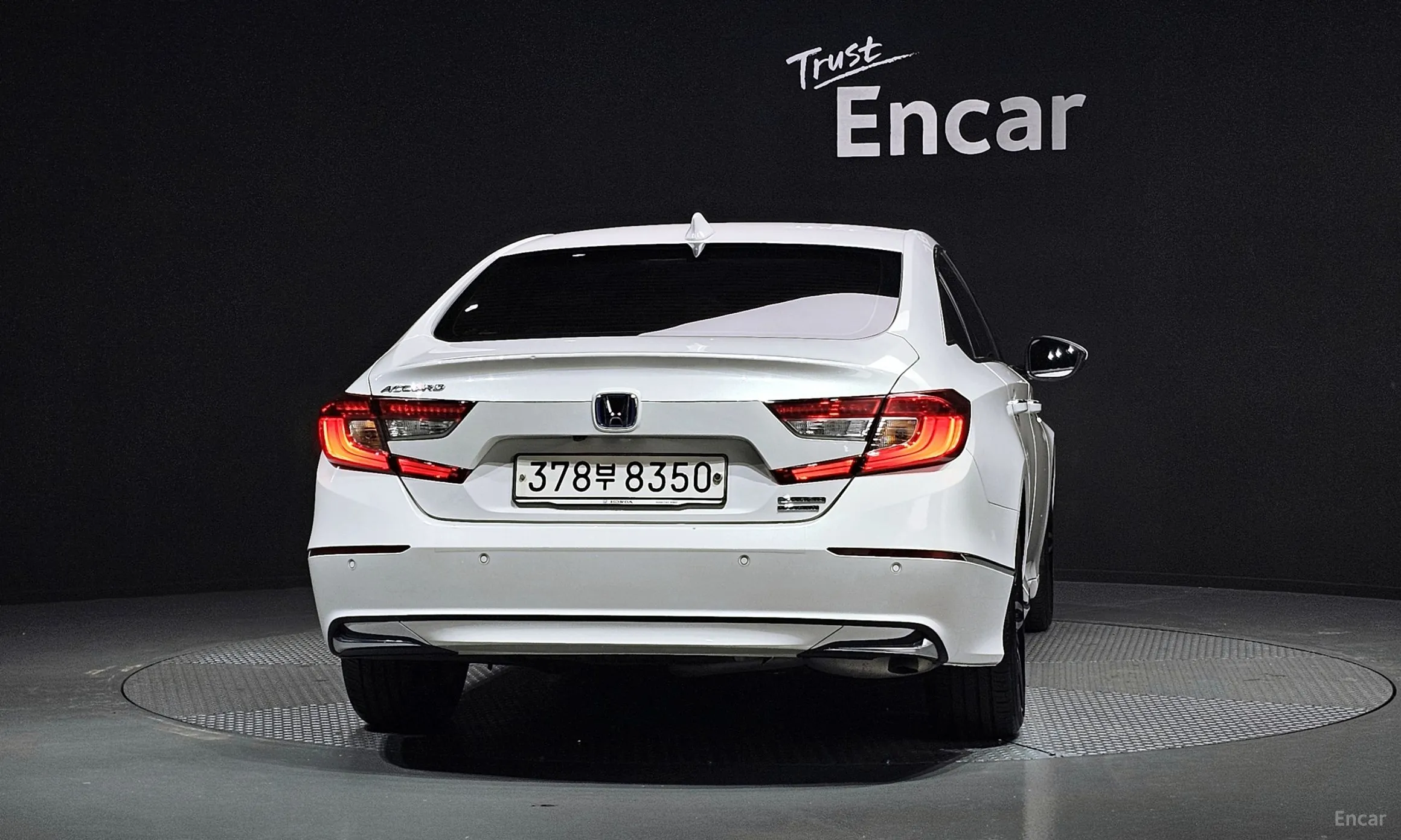 Honda Accord 10th Generation превью 4