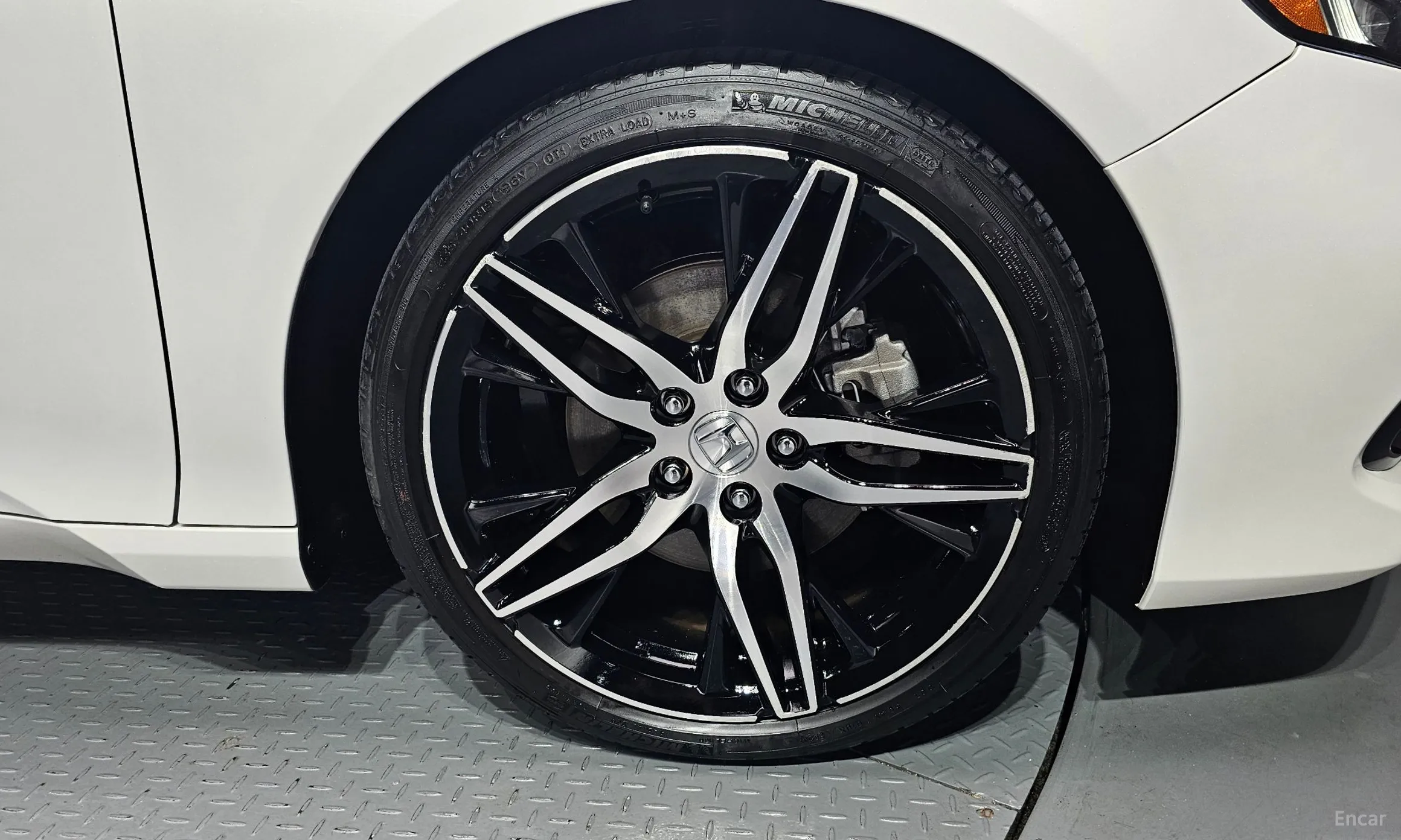 Honda Accord 10th Generation превью 5